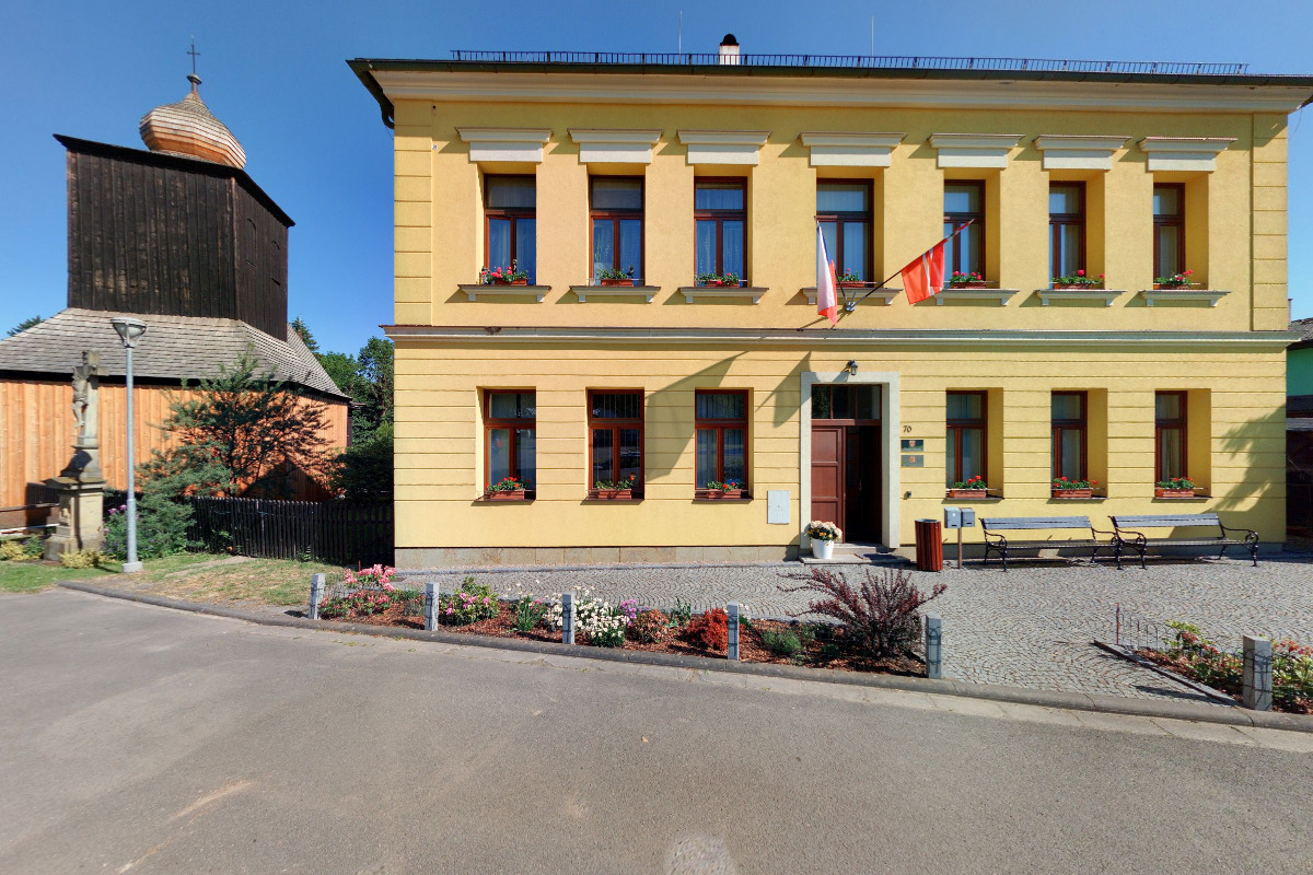 Liberk - obecní úřad foto 6