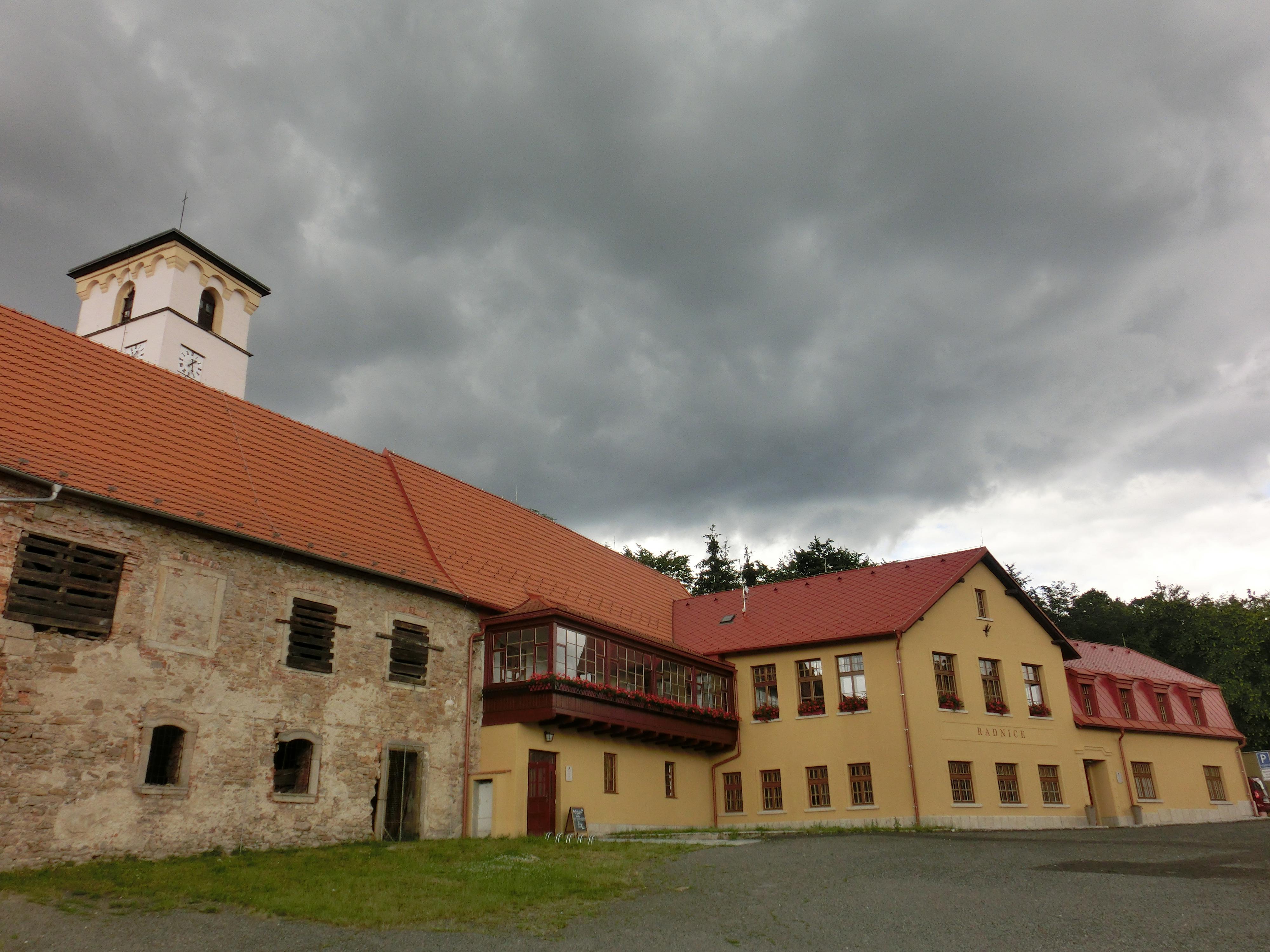 Hazlov - obecní úřad foto 3