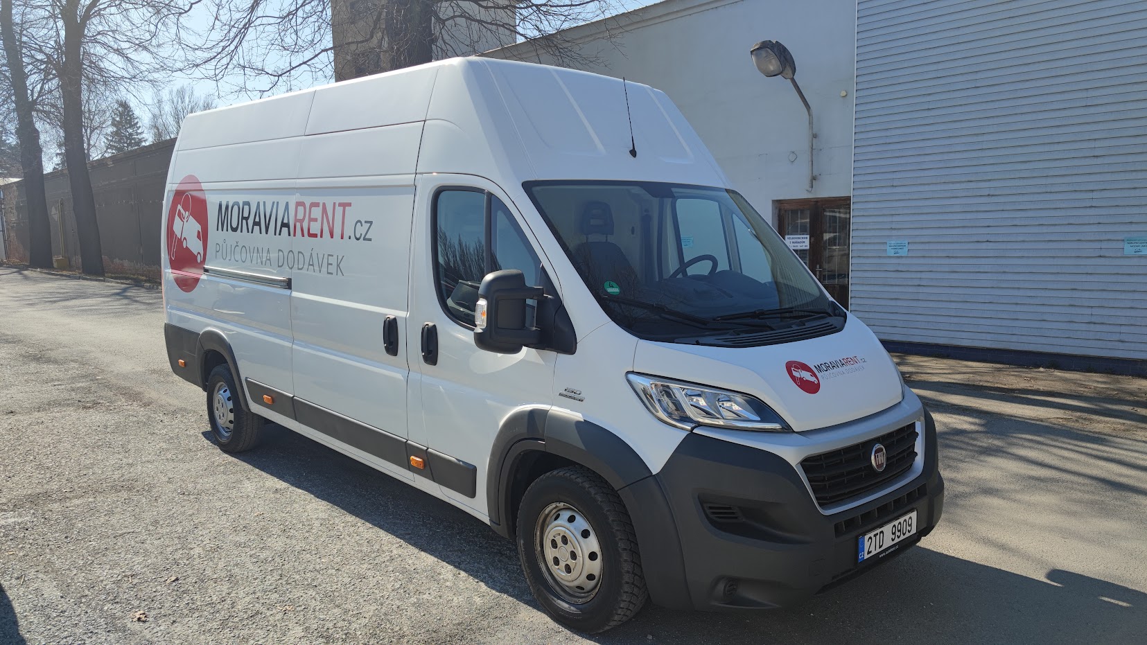 Pronájem vozu Fiat Ducato Maxi H3L4