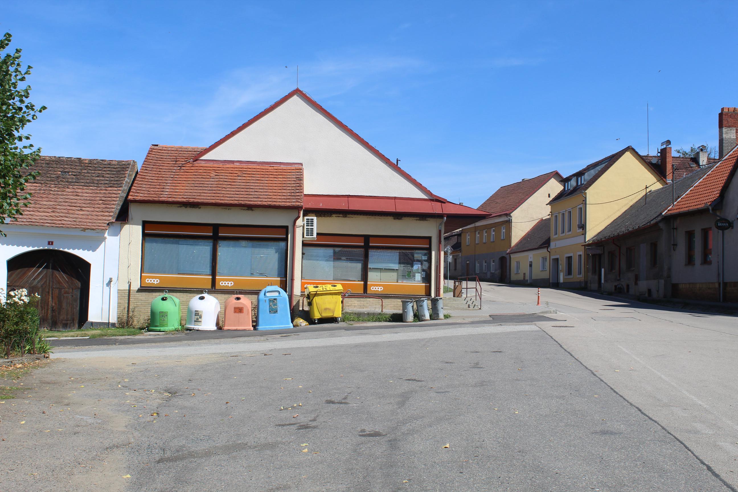 JEDNOTA Benešov - COOP foto 2