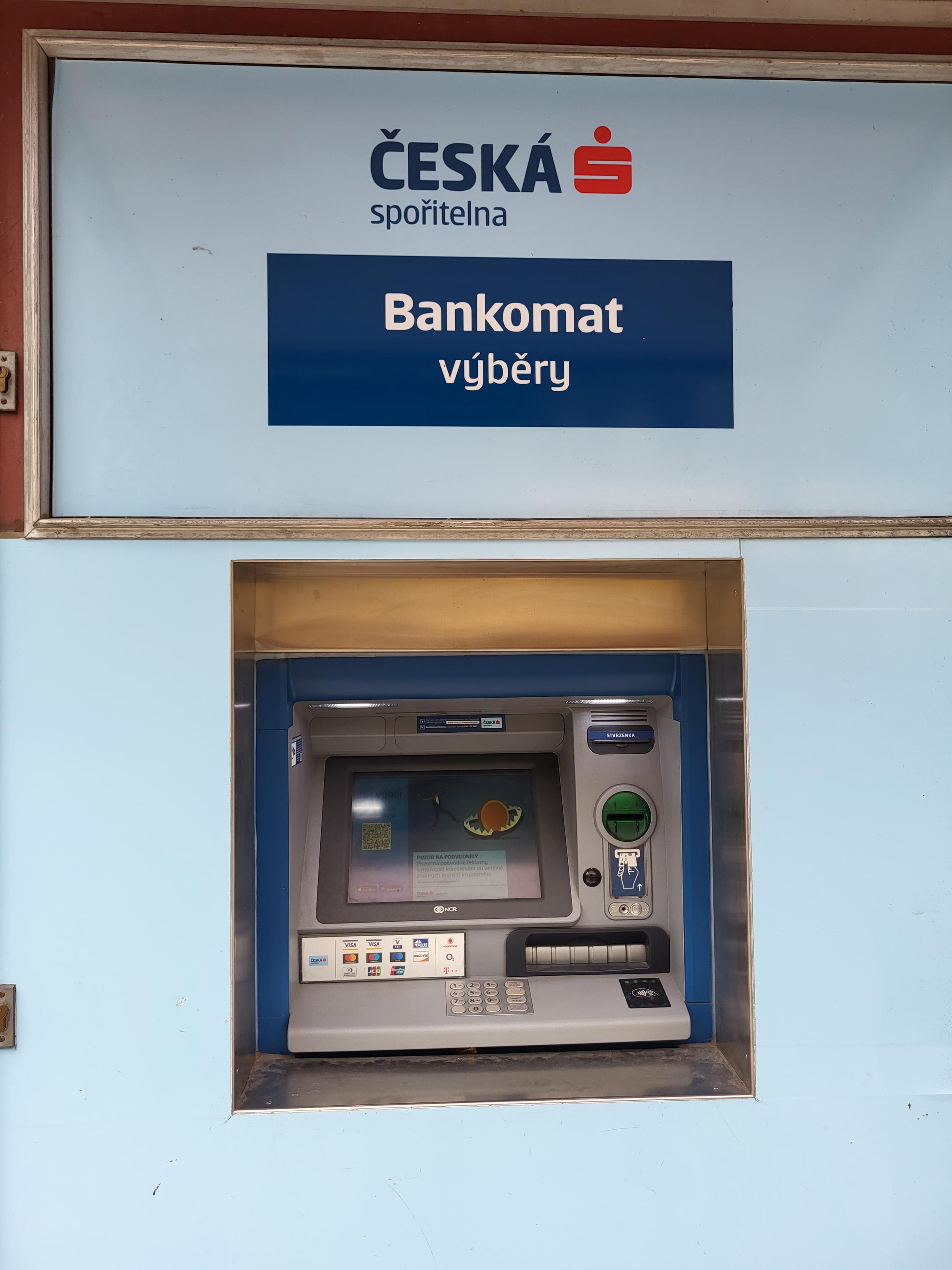 Bankomat České spořitelny foto 2