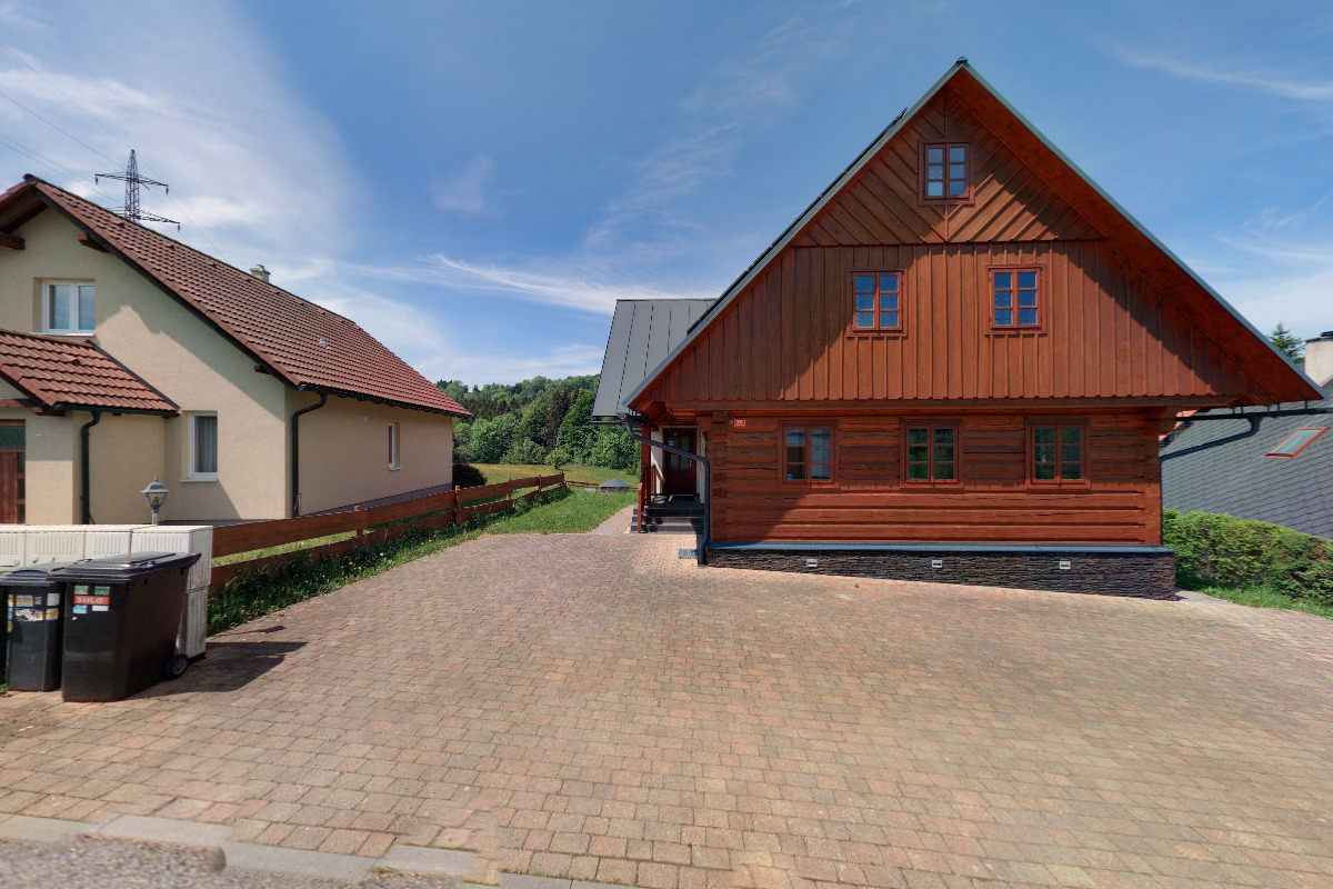 Roubenka Deštné foto 2