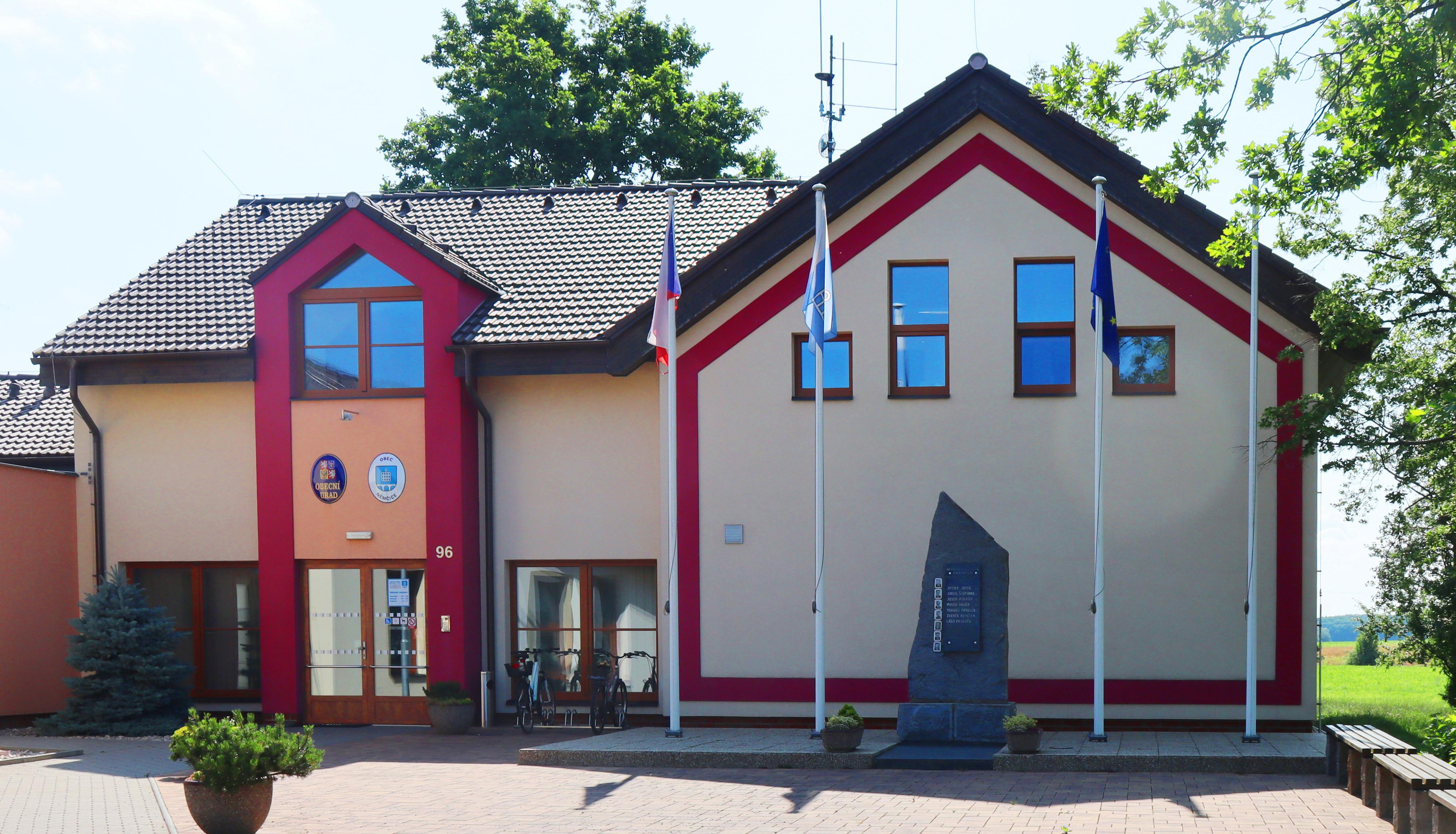Němčice - obecní úřad foto 2