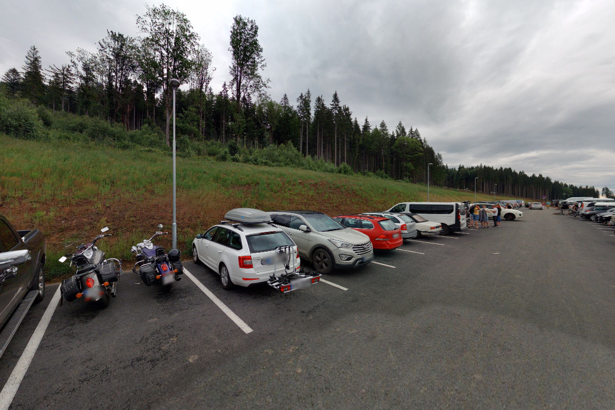 SNĚŽNÍK , a.s. - nabíjecí stanice pro elektromobily