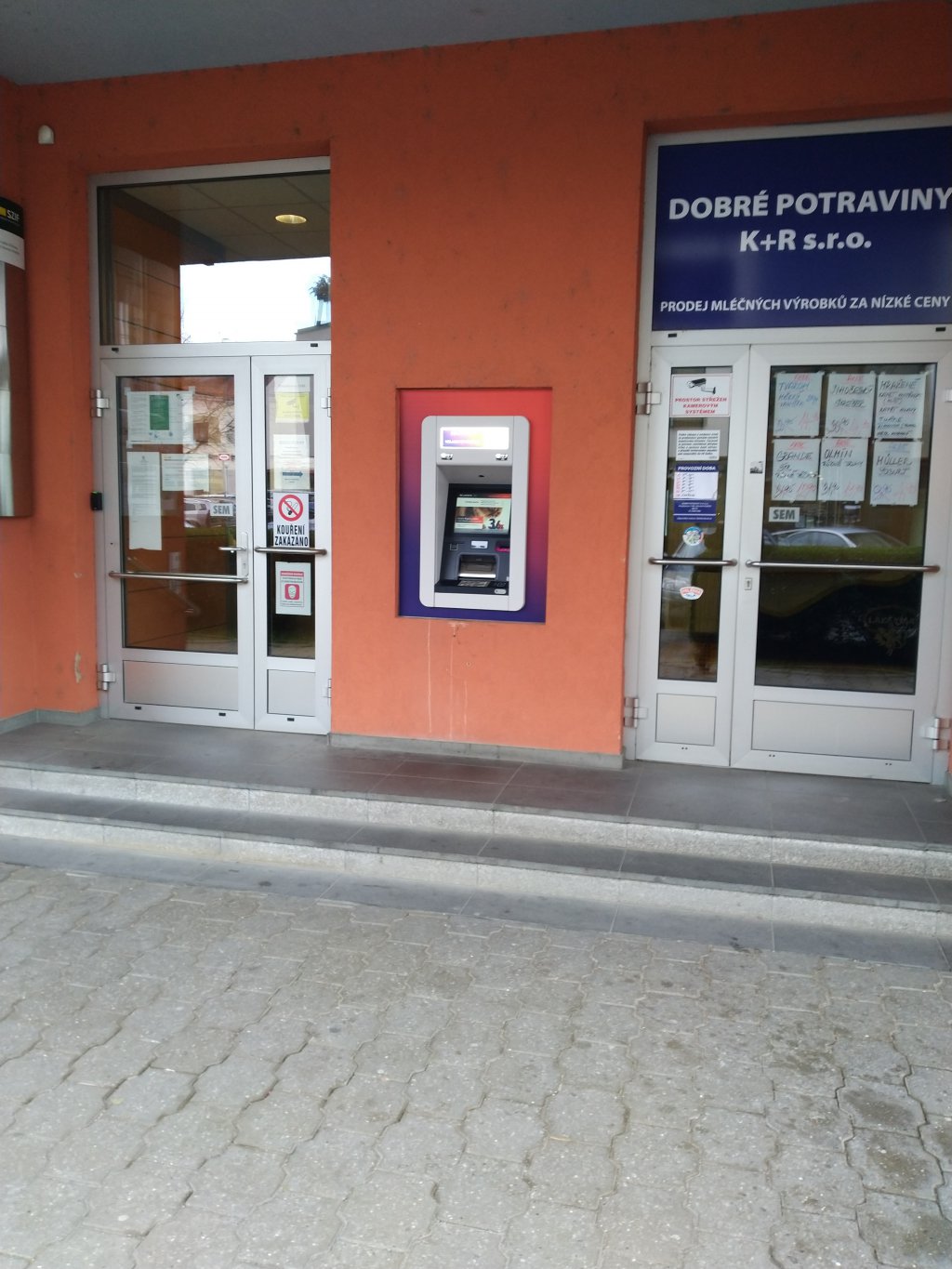 Bankomat MONETA Money Bank vkladový foto 2