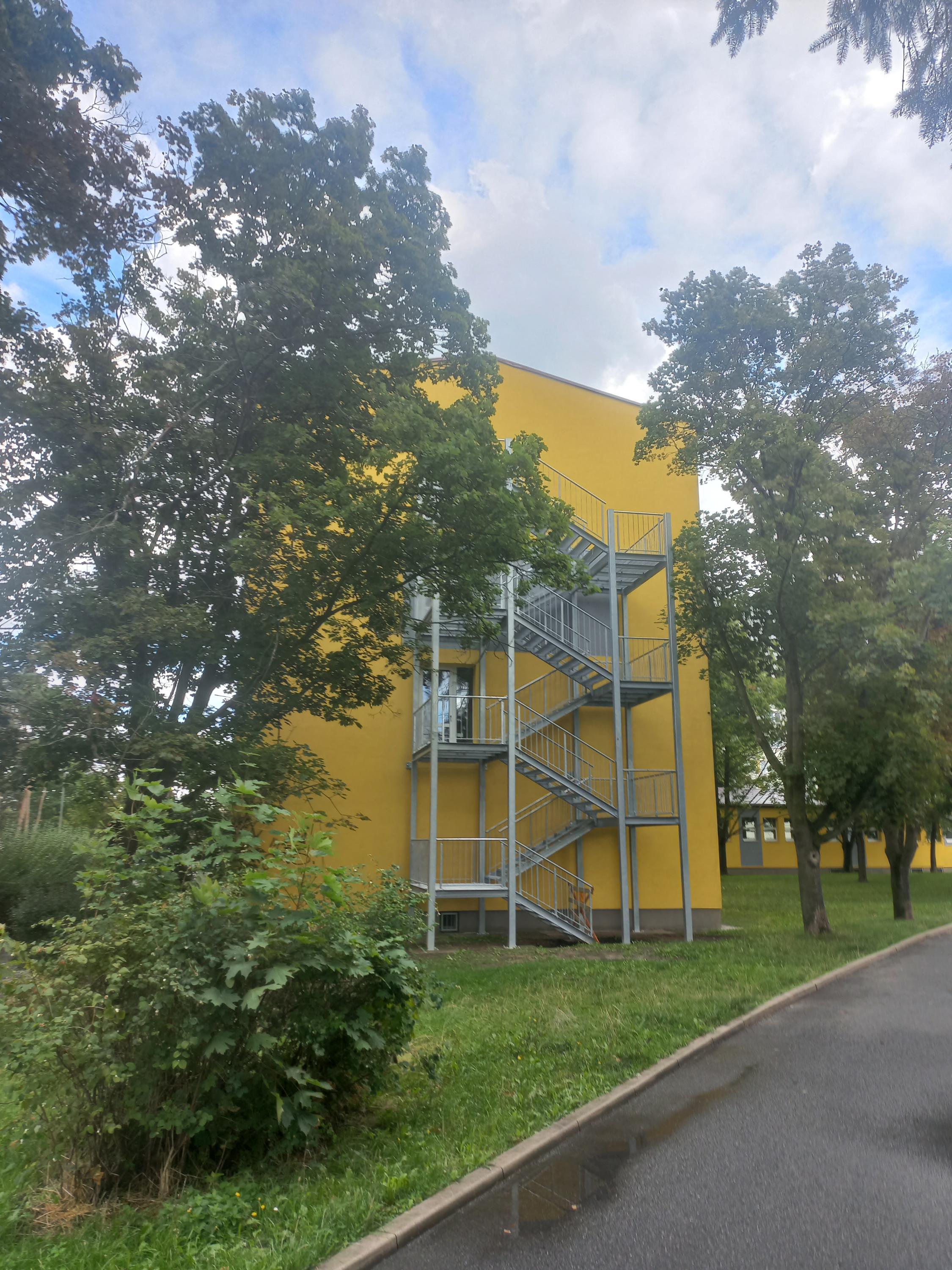 Střední odborná škola a Střední odborné učiliště Neratovice - domov mládeže foto 3