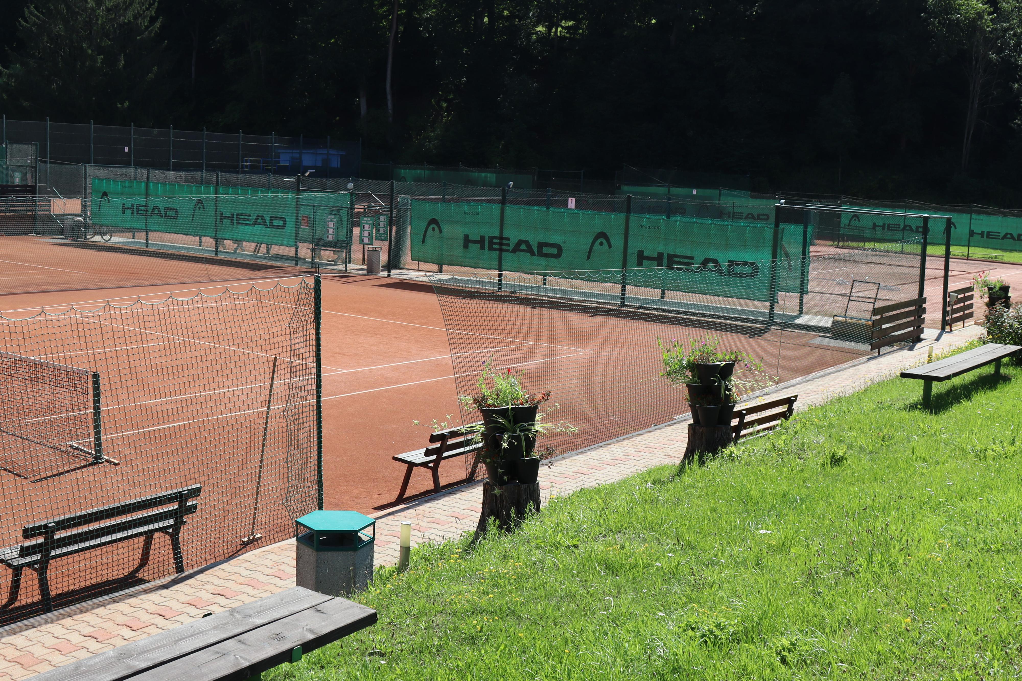 Tenisový areál MEBYS TRUTNOV s.r.o. foto 6