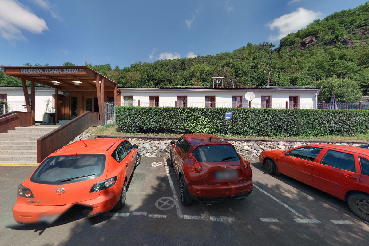 Kavárna - chatová osada Bítov**