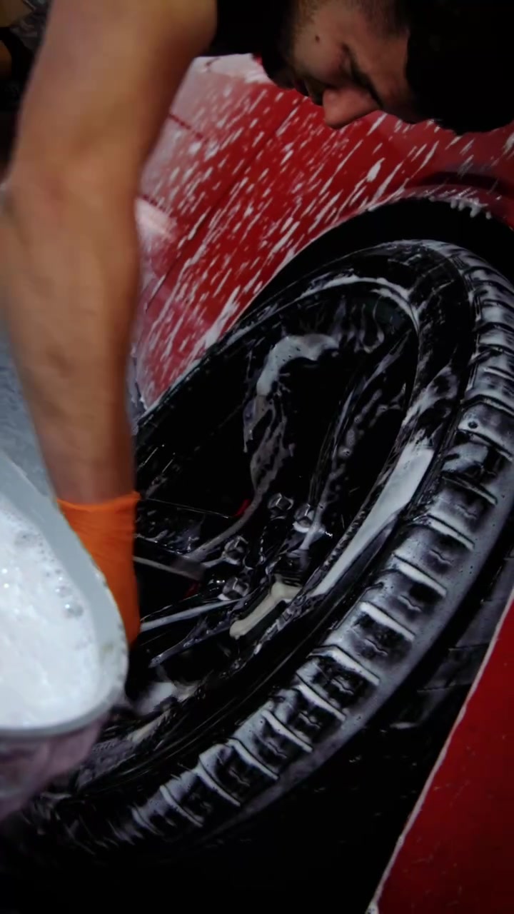 DR CarDetail foto 2 (náhled videa)