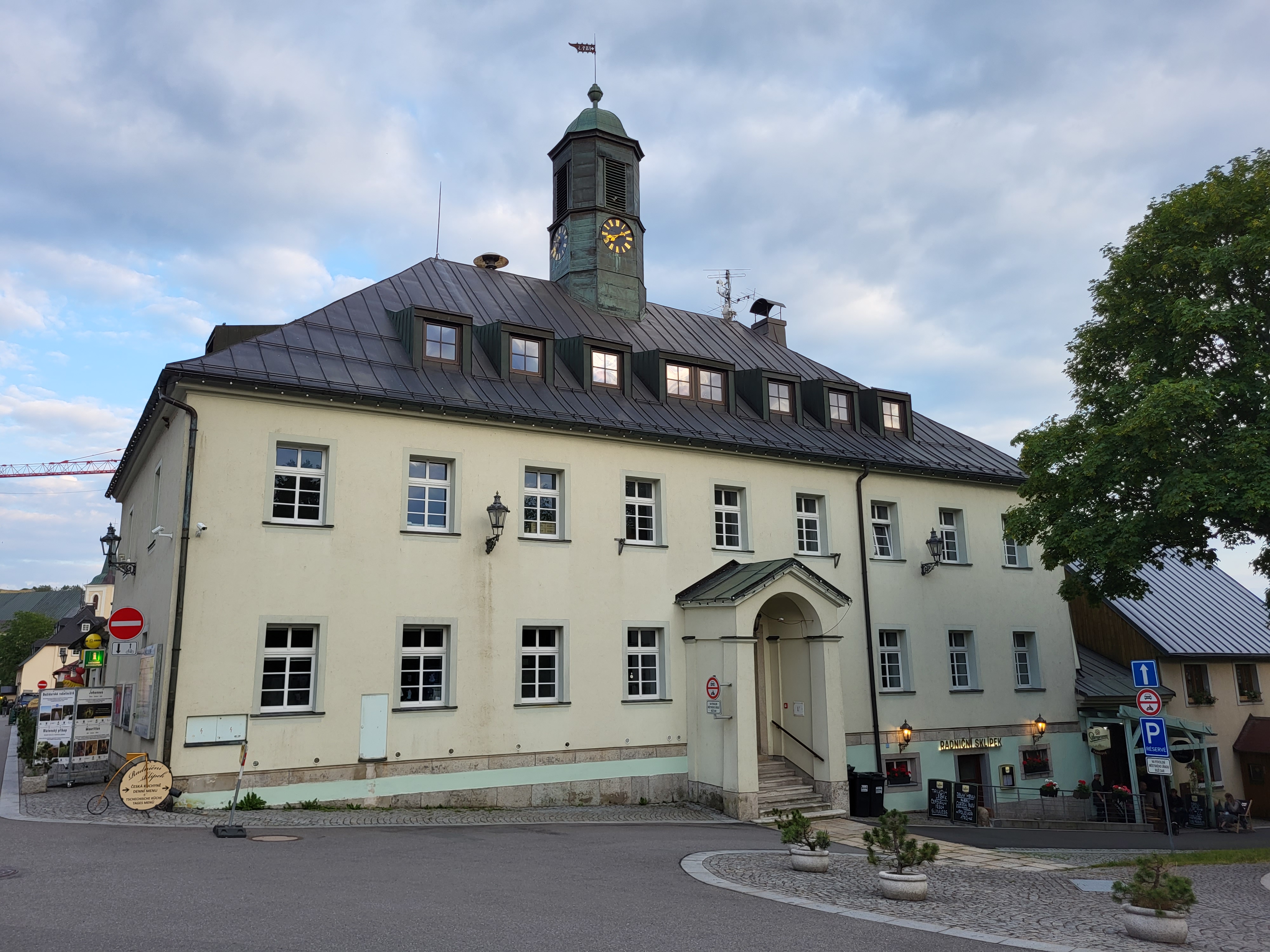 Boží Dar - městský úřad foto 6