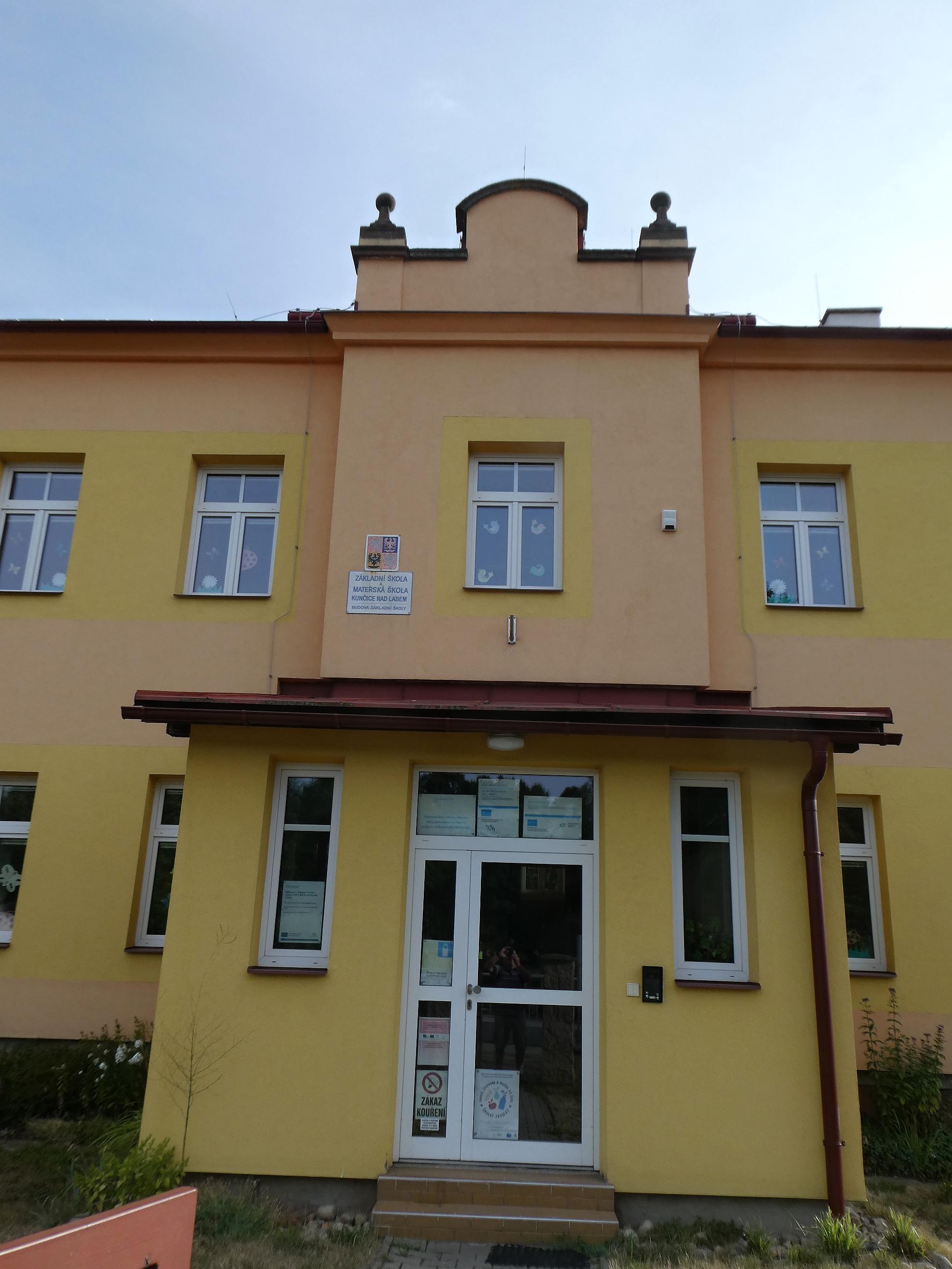 Základní škola Kunčice nad Labem foto 5