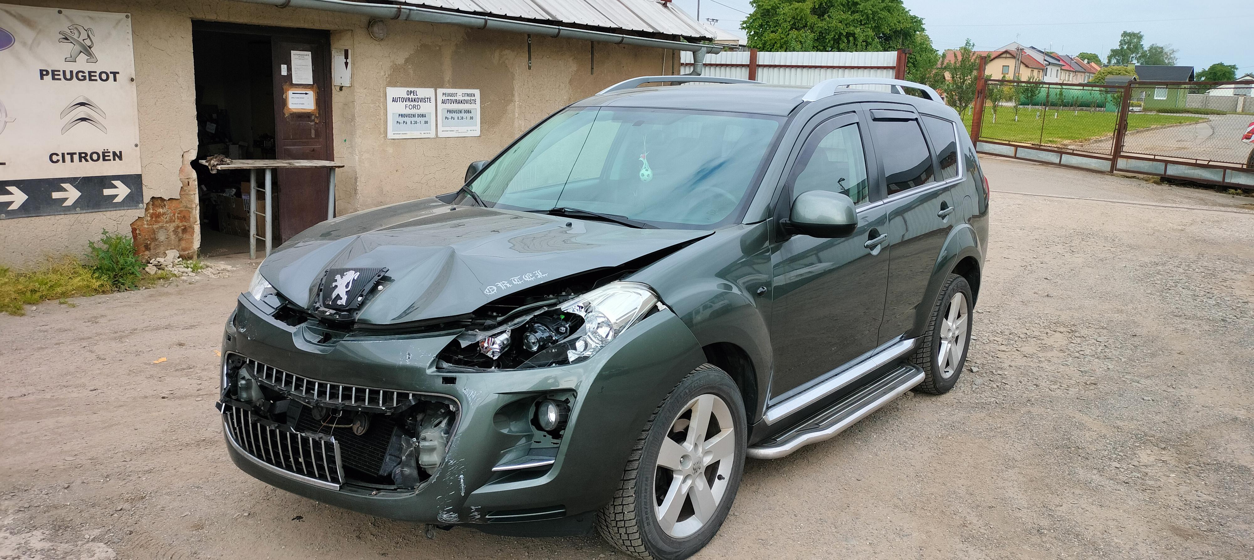 Autovrakoviště Peugeot a Citroën – Jiří Vaněk foto 3