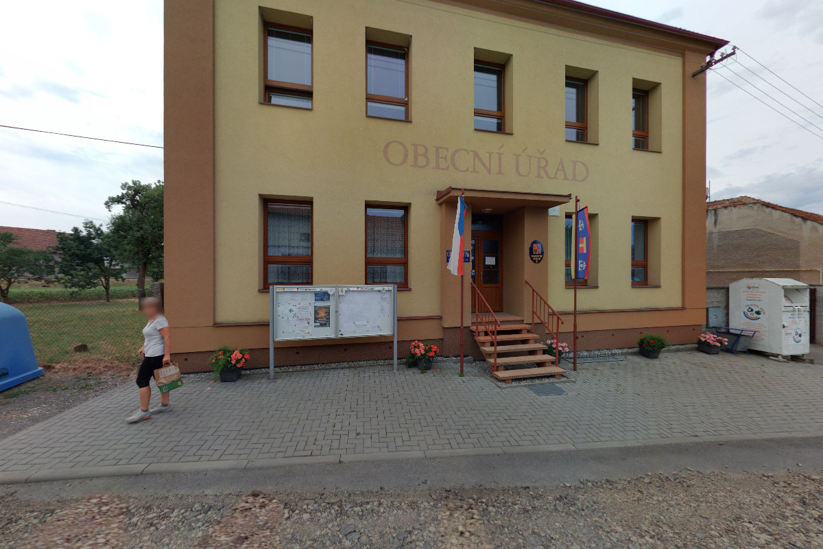 Obecní knihovna Zdětín foto 4