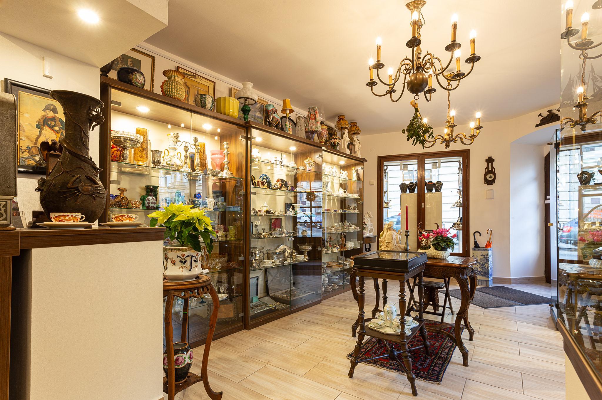 Starožitnosti Antikmoravia