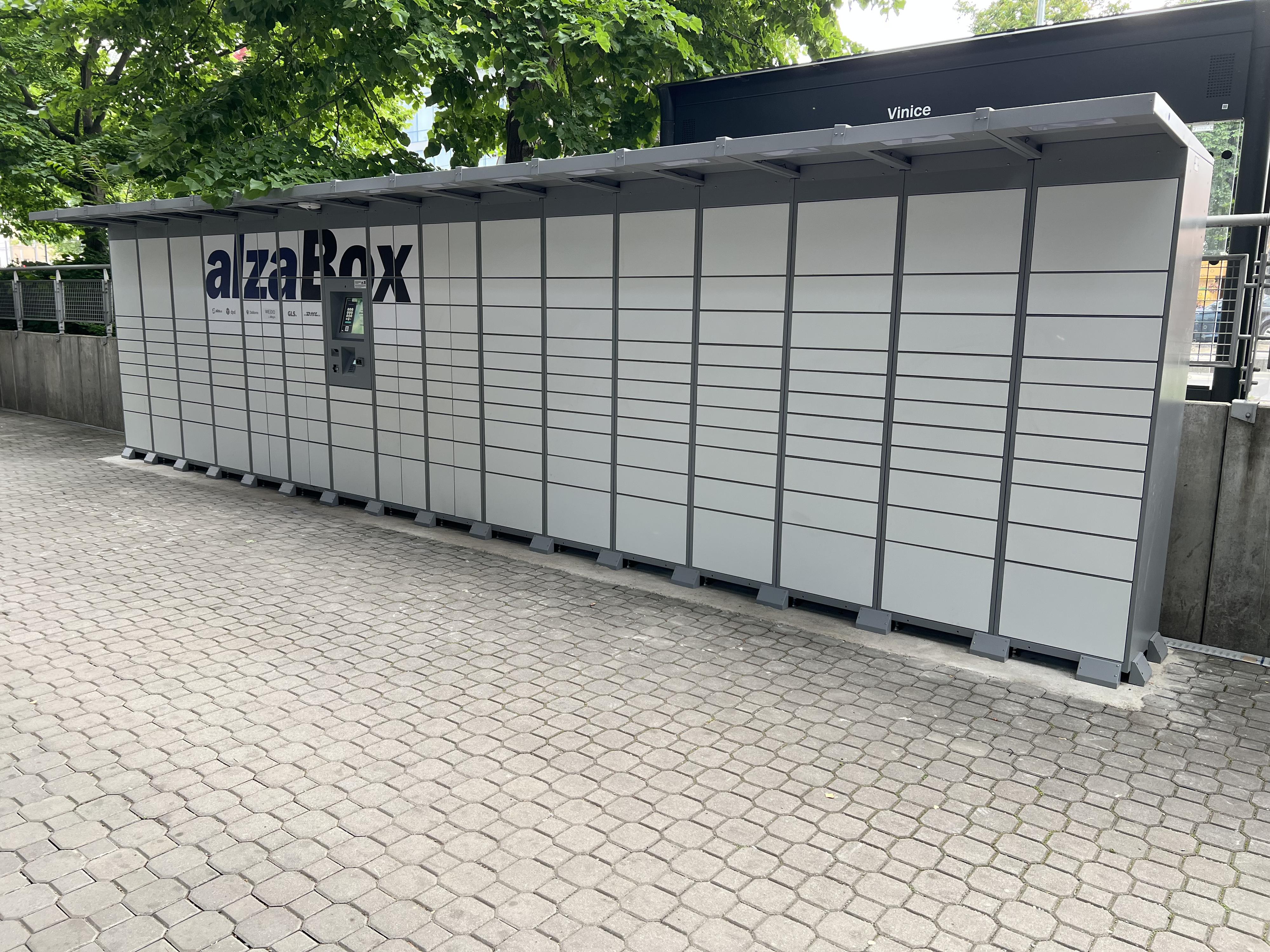 AlzaBox foto 2
