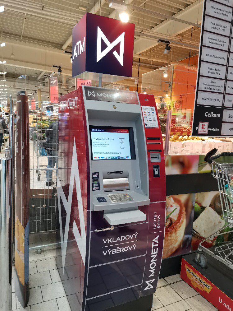 Bankomat MONETA Bank vkladový foto 2