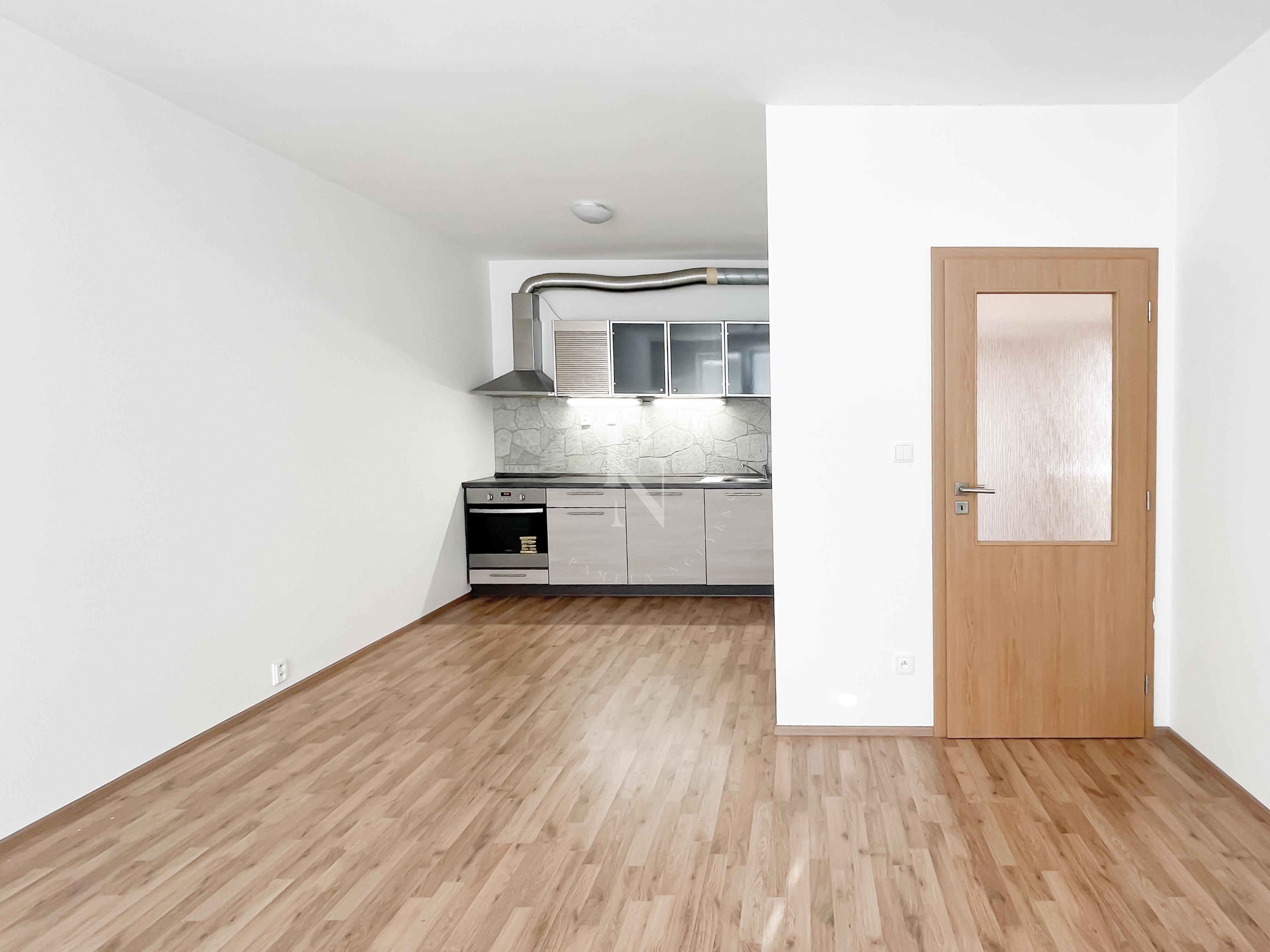 Pamela Nguyenová - realitní služby foto 2