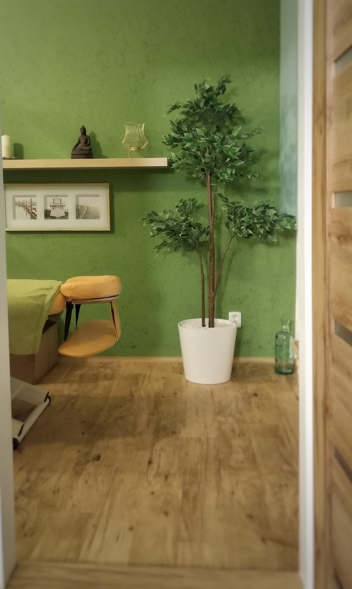 Šárka Beránková - Vysmáté Tělo - Spirální stabilizace páteře, SM - systém, pohybová terapie, dechová terapie, cvičení foto 5