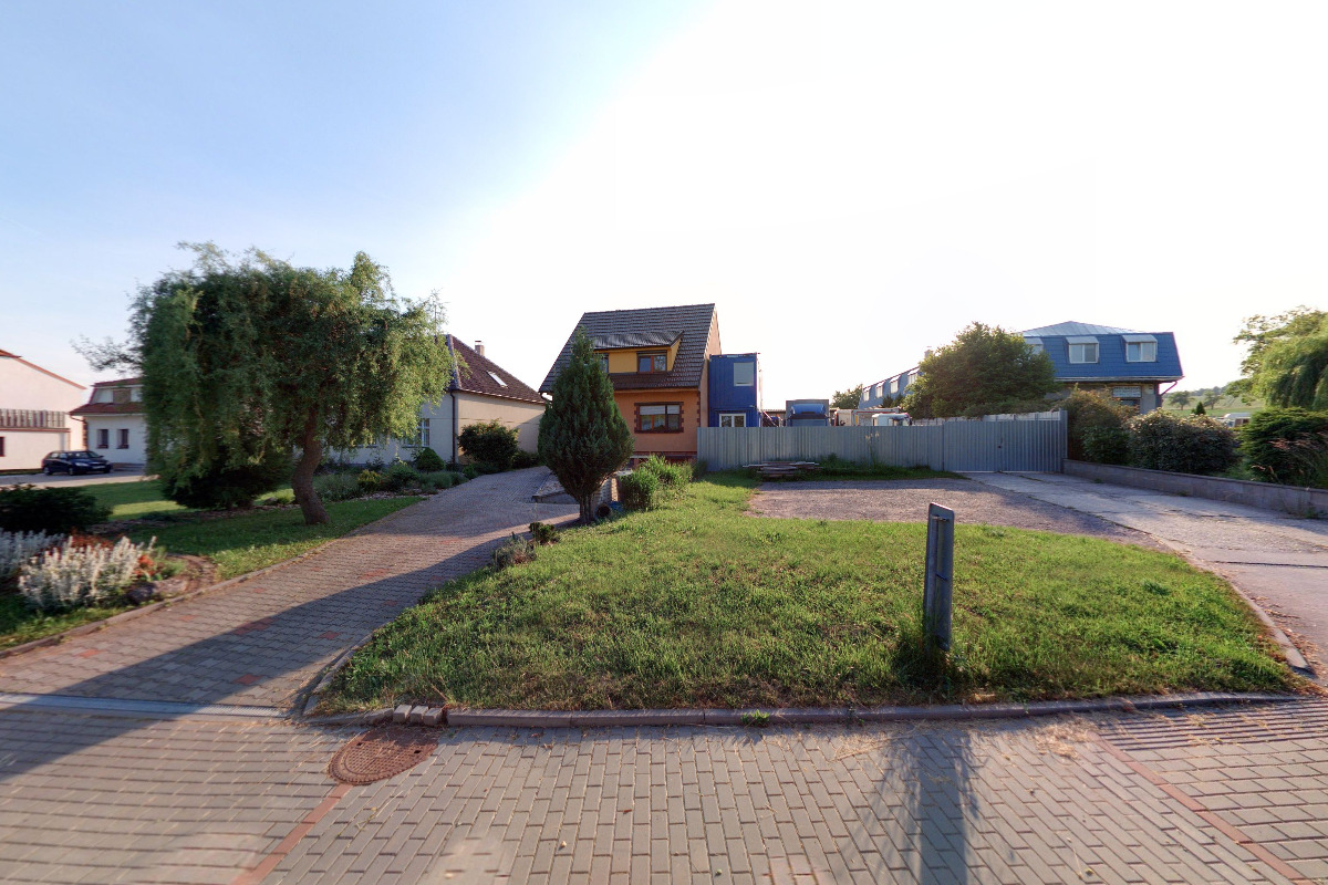 Kontejnery-Martínek