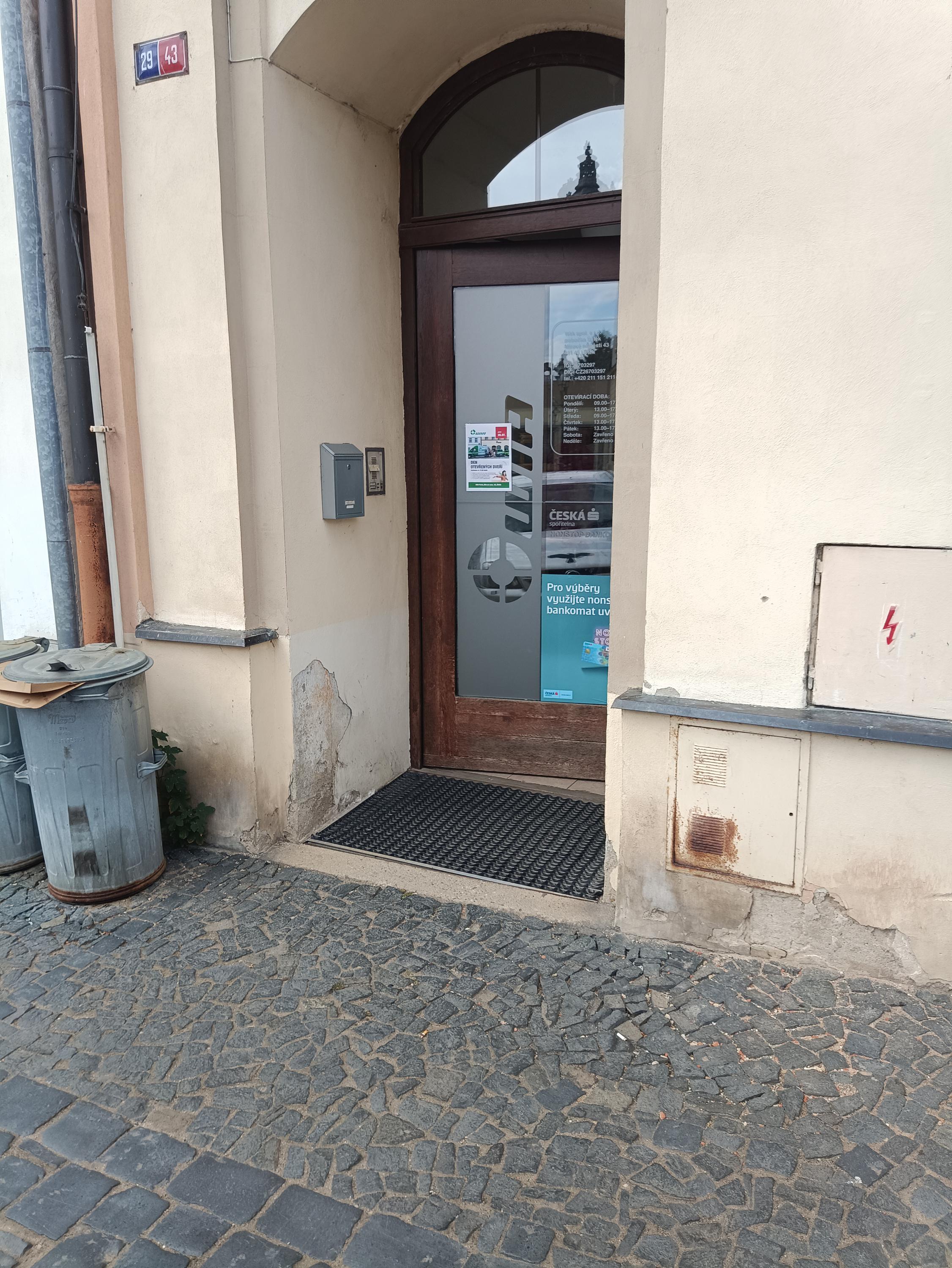 Bankomat České spořitelny foto 2