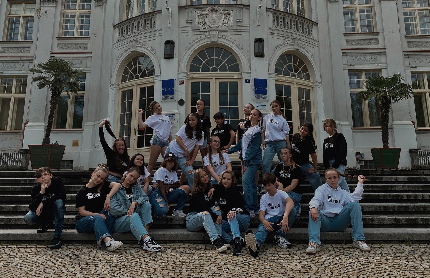 DANCE SCHOOL ONE CREW z.s. foto 3