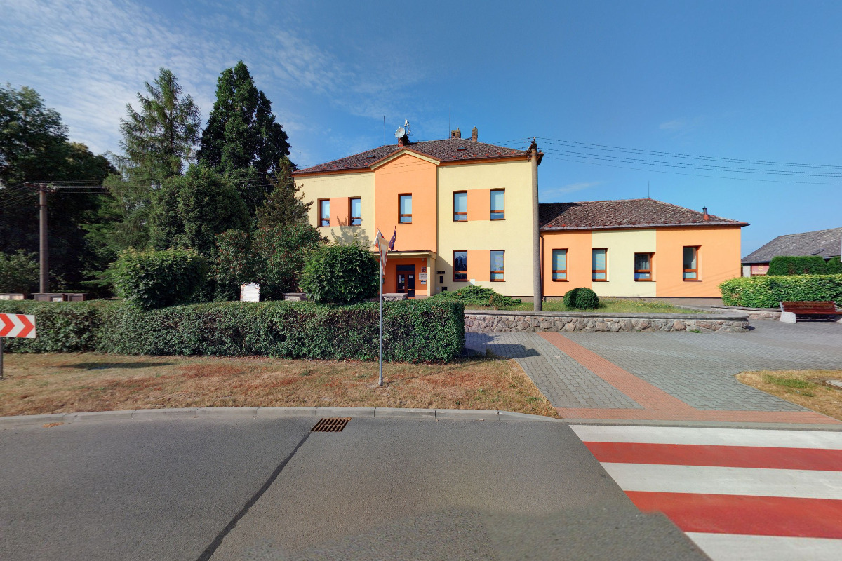 Základní škola Častolovice foto 2