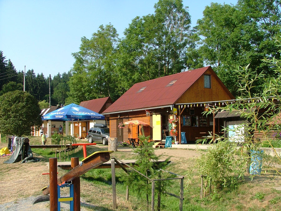 Kemp Pod mostem Zvíkovec foto 5