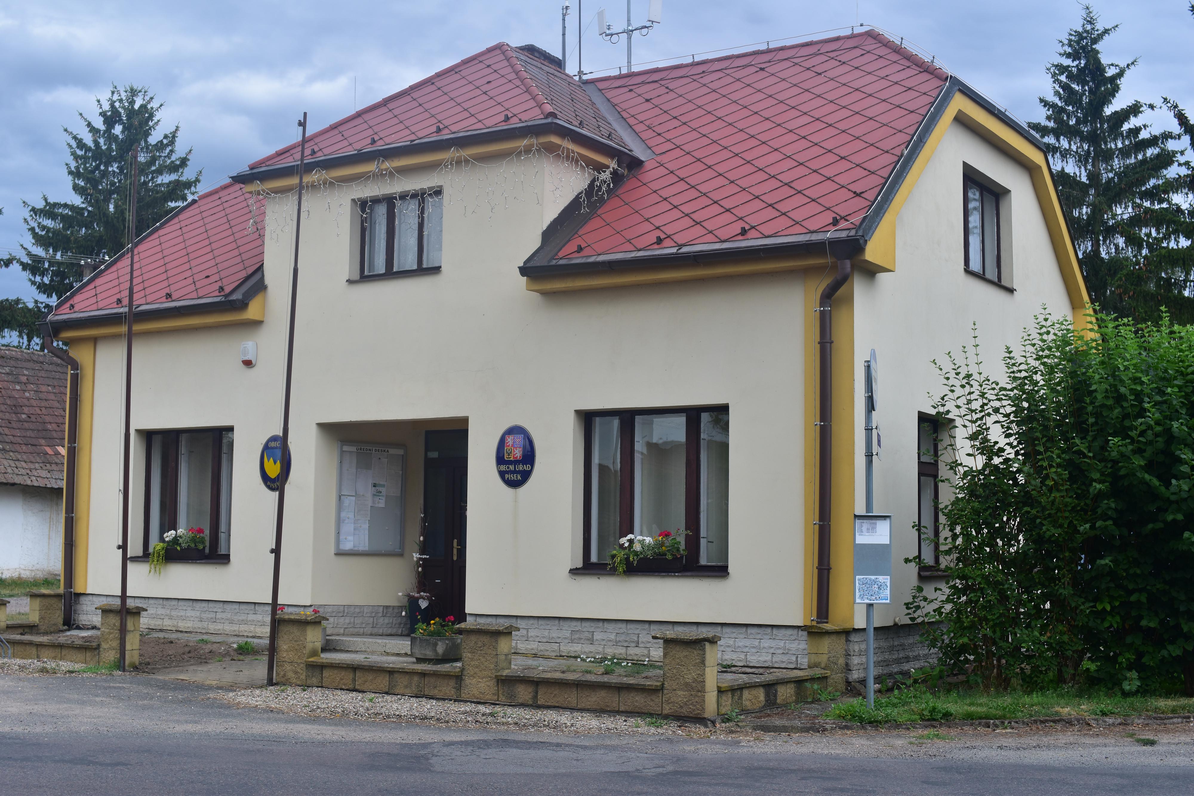 Písek - obecní úřad