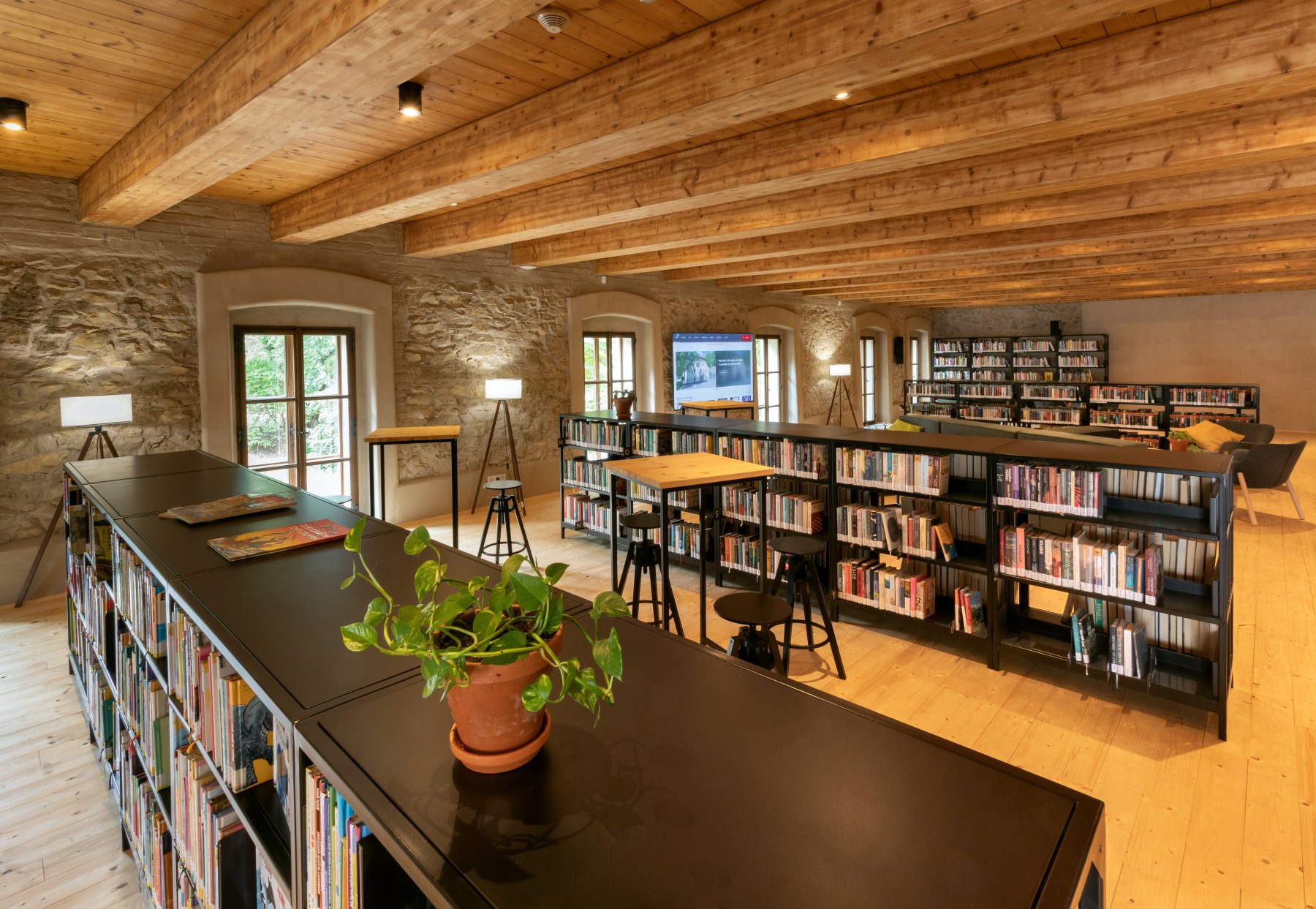 Městská knihovna v Praze - Velký mlýn foto 4