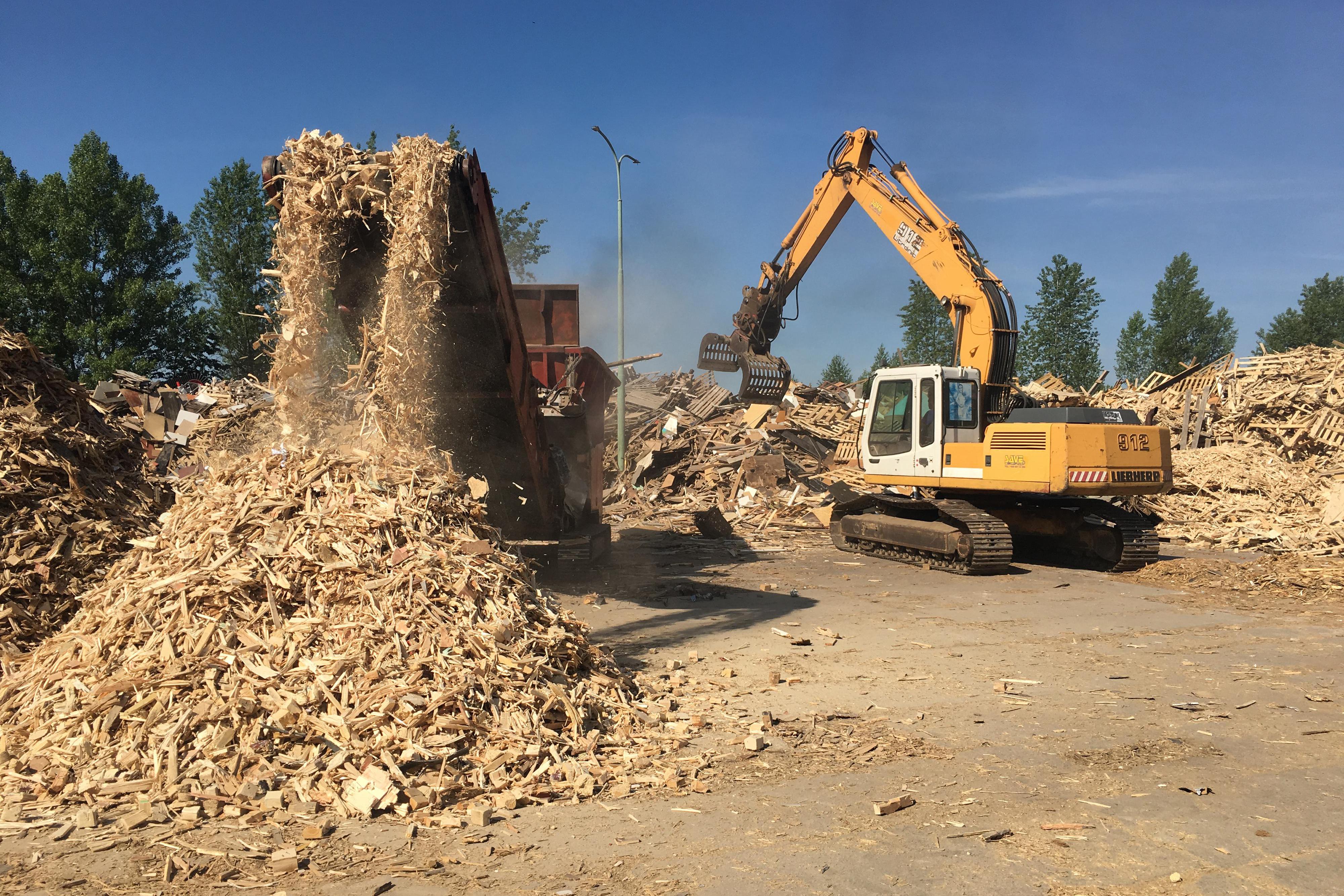 Průmyslové drcení dřeva