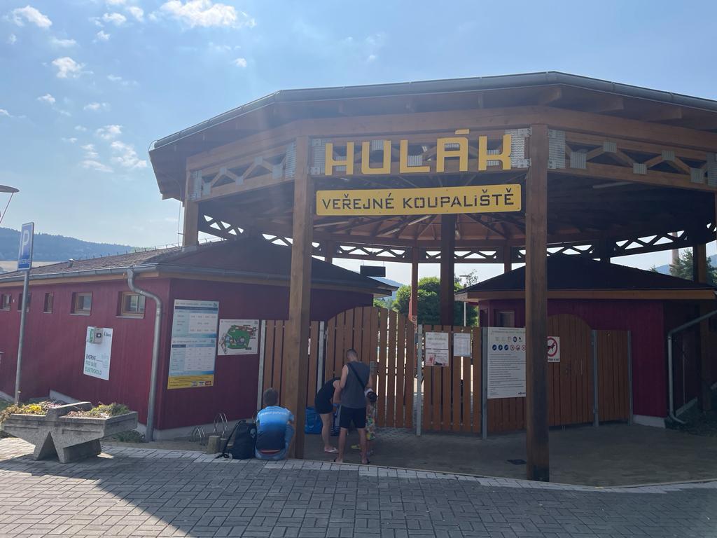 Nabíjecí stanice Věřejné koupaliště Hulák