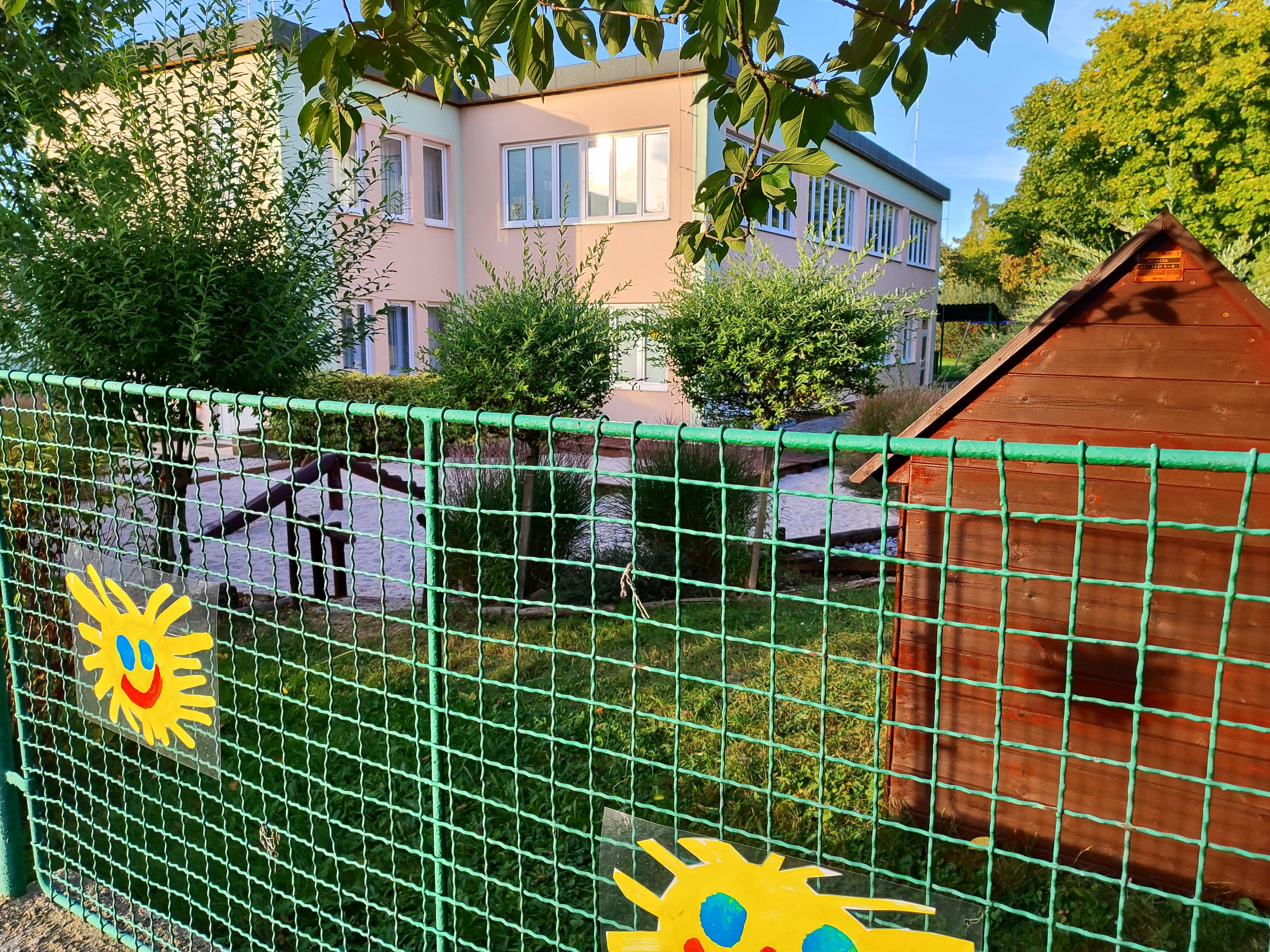 ZŠ a MŠ pro zrakově postižené a vady řeči Plzeň, Ke Špitálskému lesu foto 3
