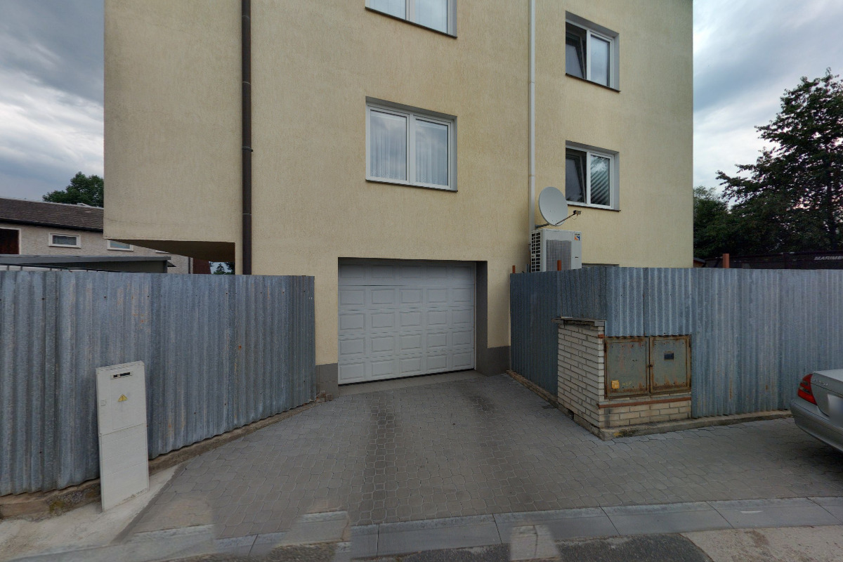 Oldřich Tuška - KOVOVÝROBA ATRAKTA