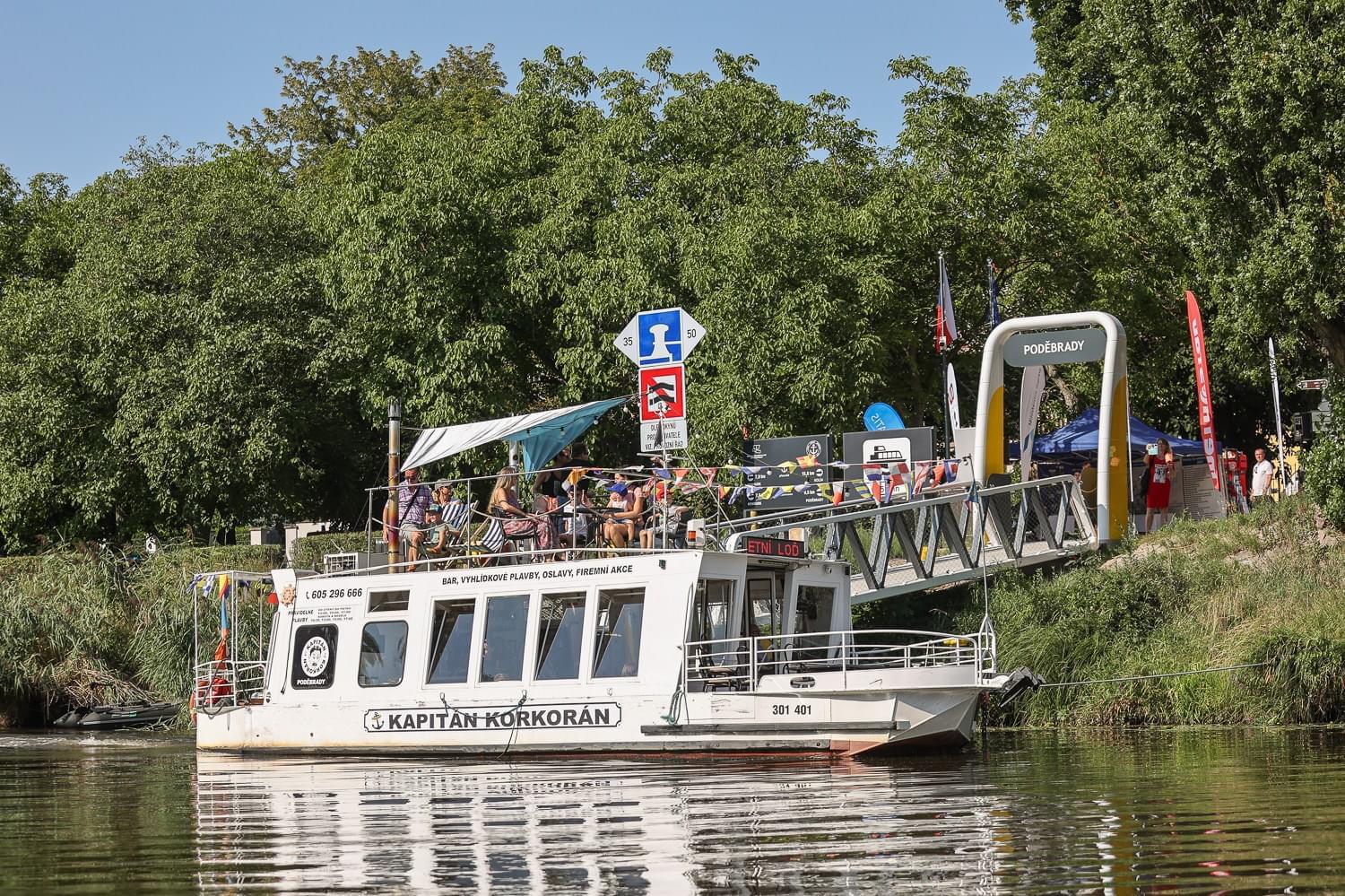 Výletní loď Kapitán Korkorán