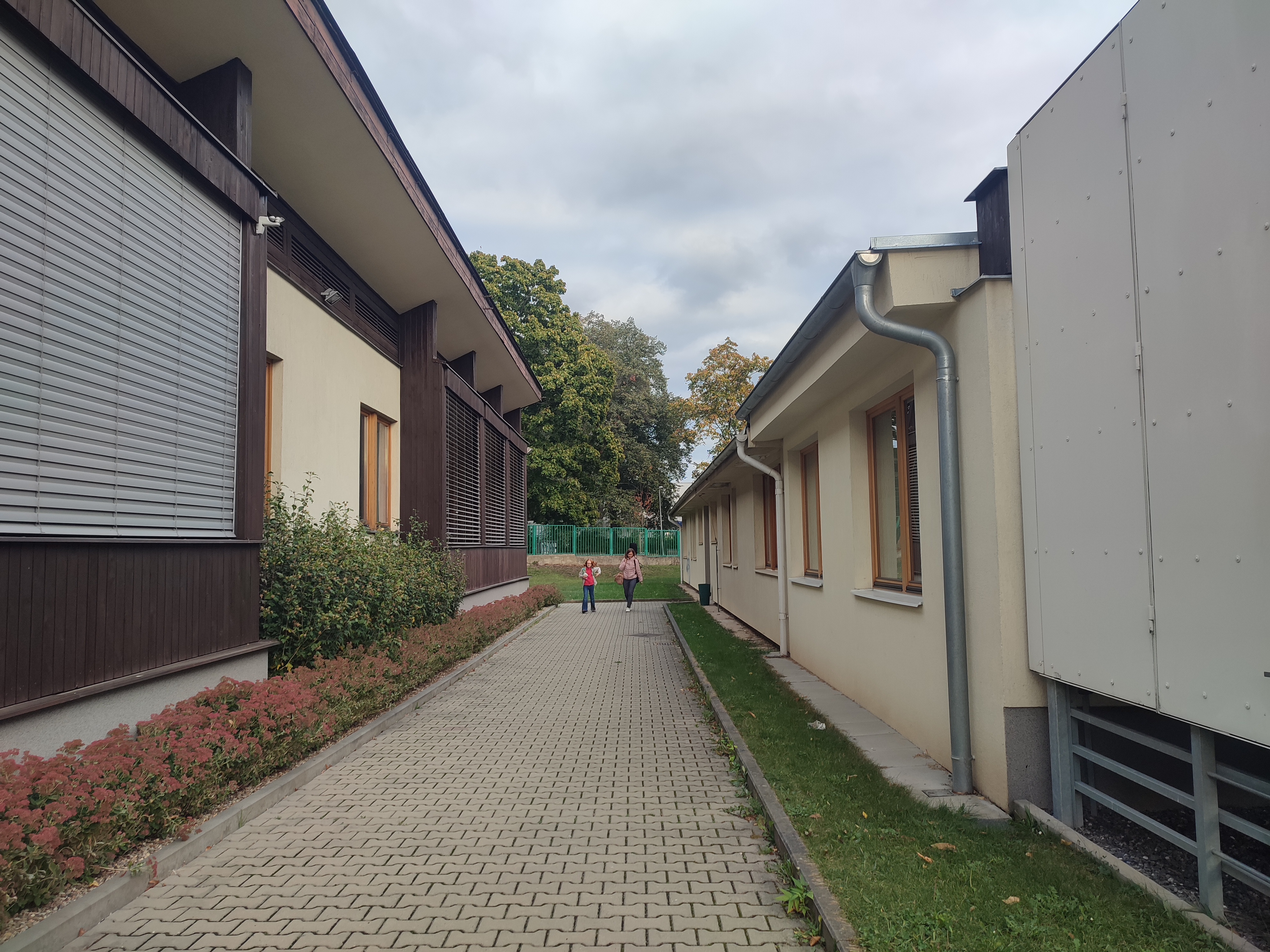 ZUŠ, Praha 10, Bajkalská 11 foto 3