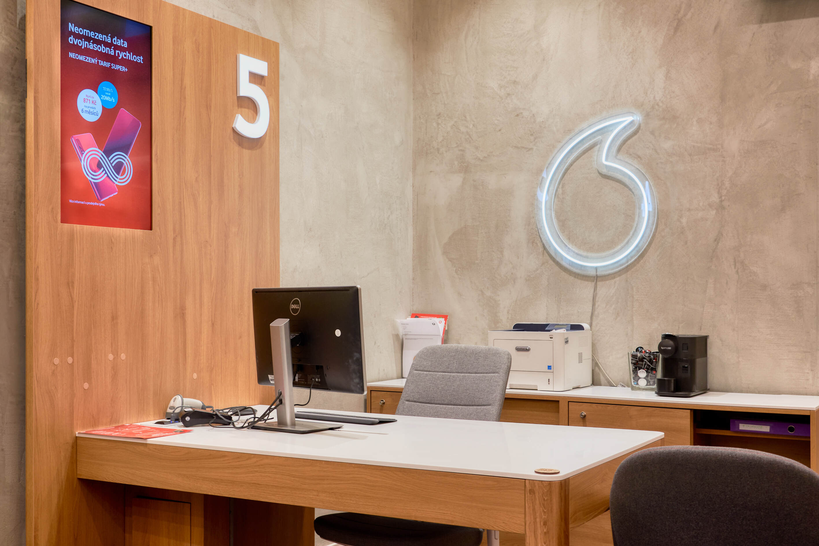 Vodafone Czech Republic, a.s. foto 6