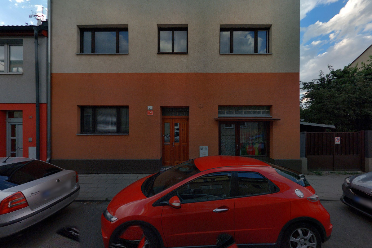 AKADEMIE MADAMI foto 1