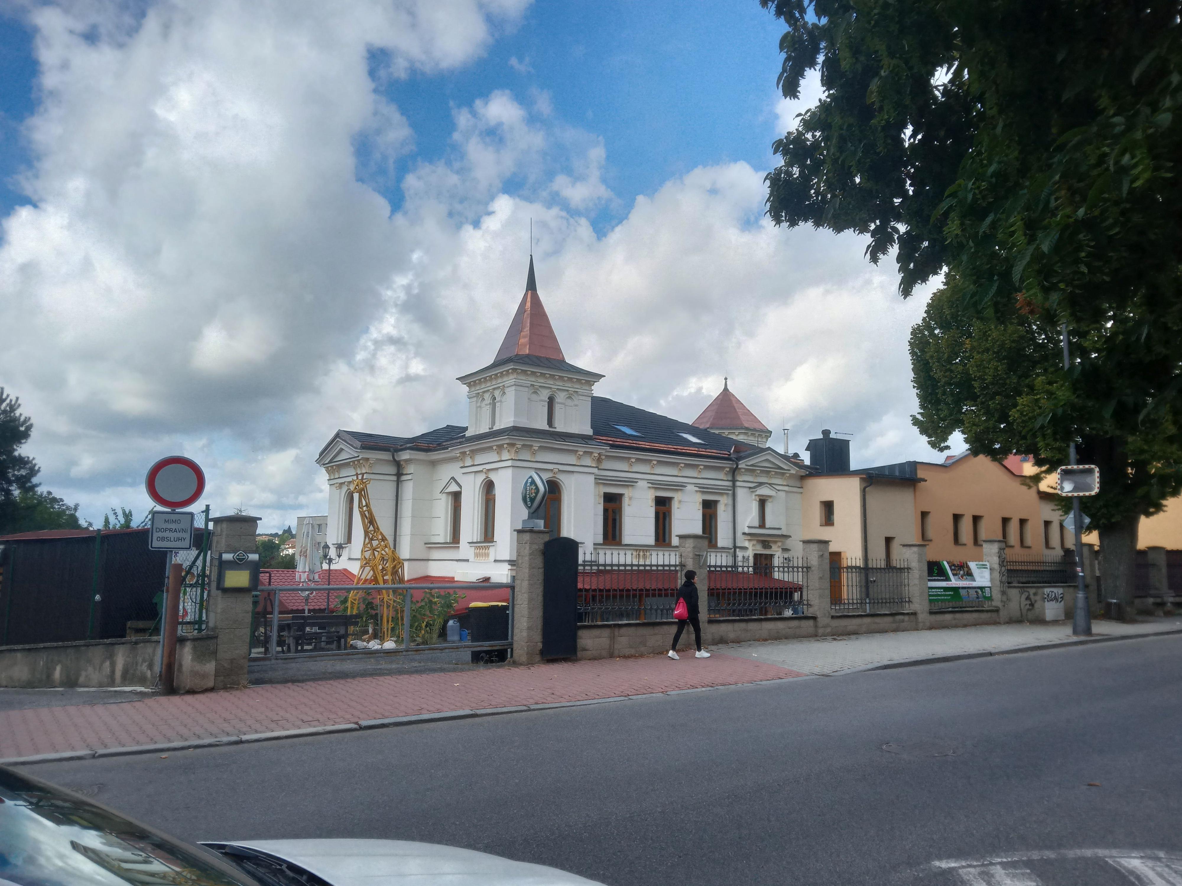 Bejby Turnov - Apartmány - Penzion - Dětský park foto 6