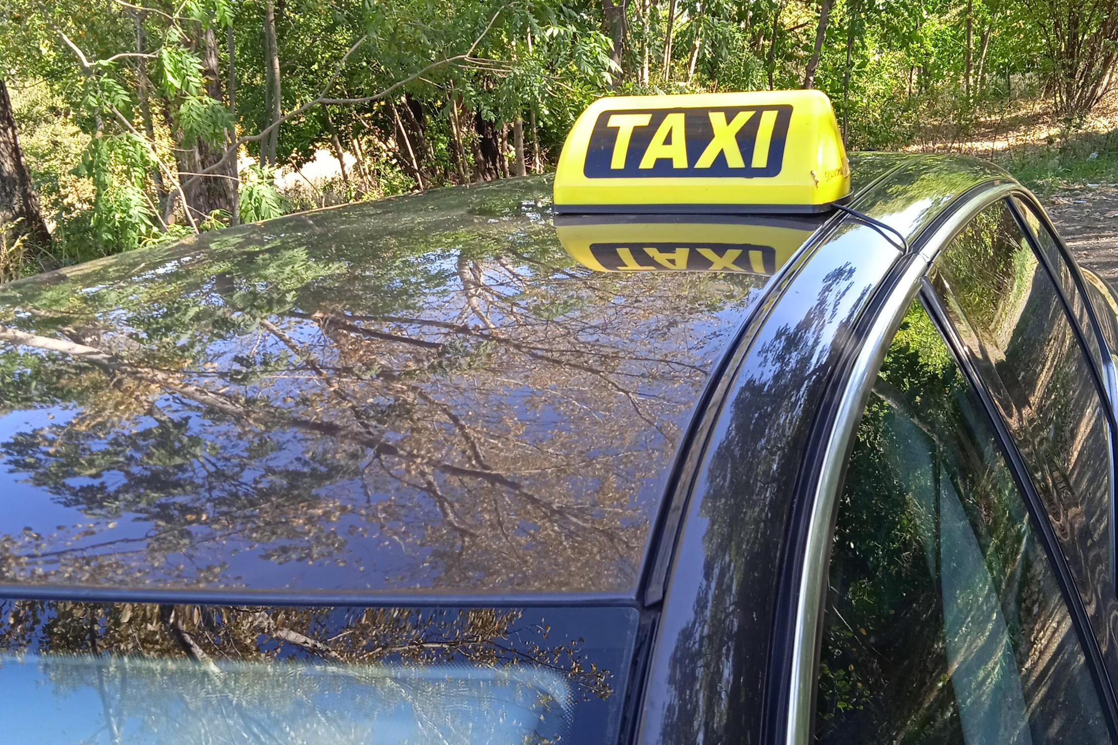 Slavomír Štěpánek - Taxi služby