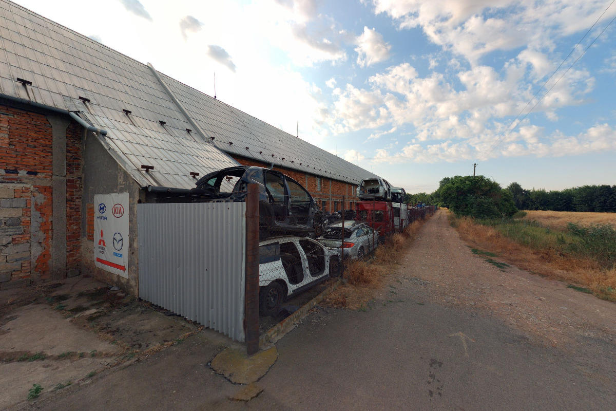 Autovrakoviště Opel a Ford foto 5