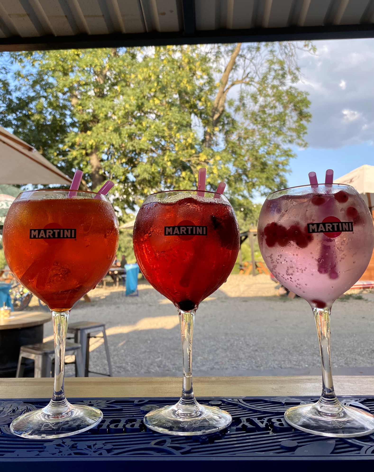 Tropicana Bar foto 4