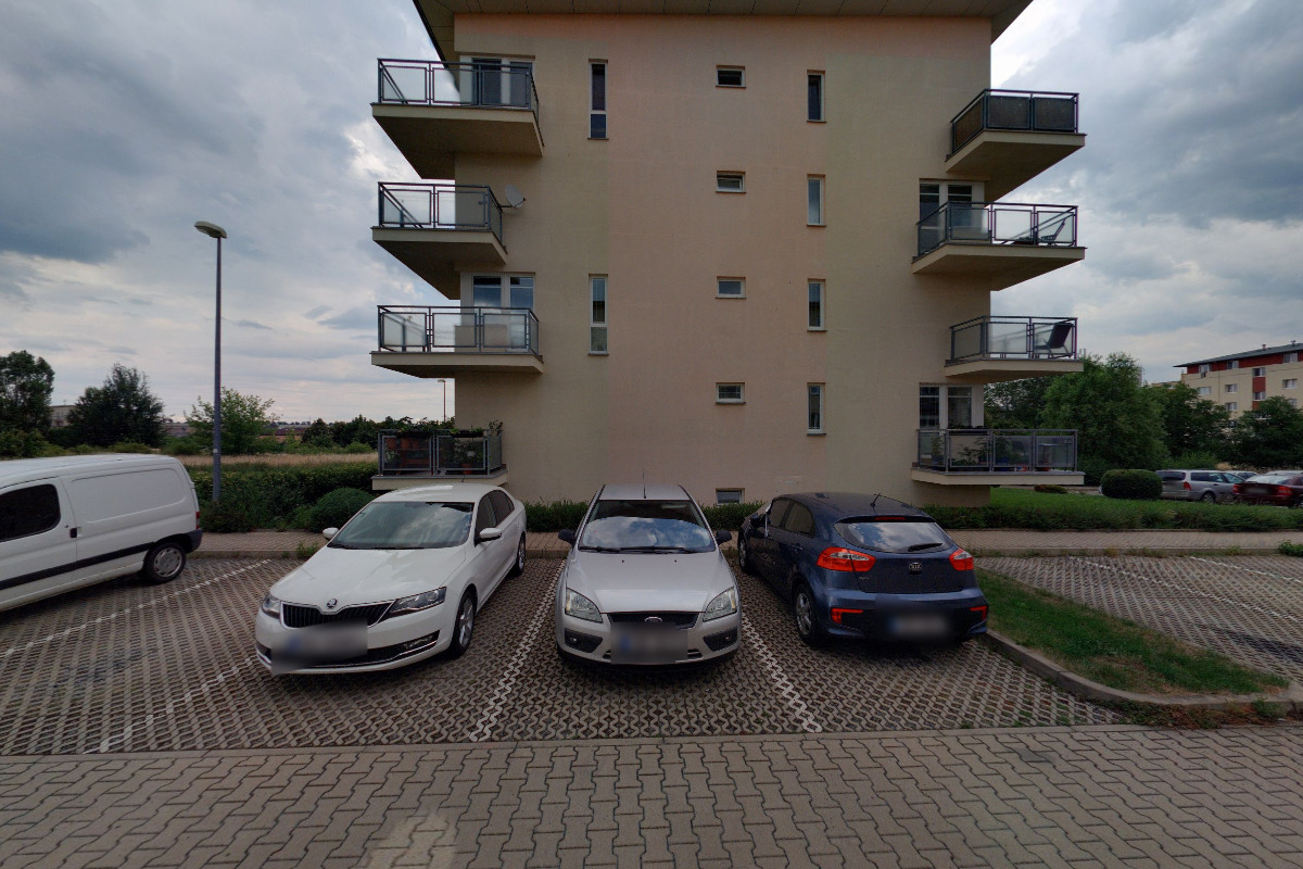 Popyk - hezkyauto foto 2