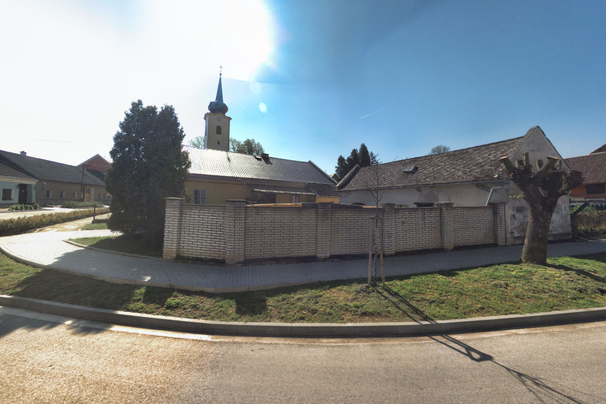 Římskokatolická farnost Pňovice