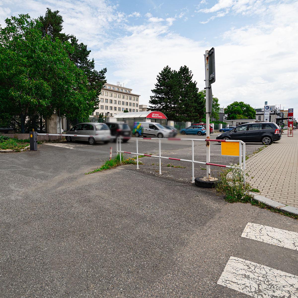 MR.PARKIT - Parking BesNet Offices foto 2