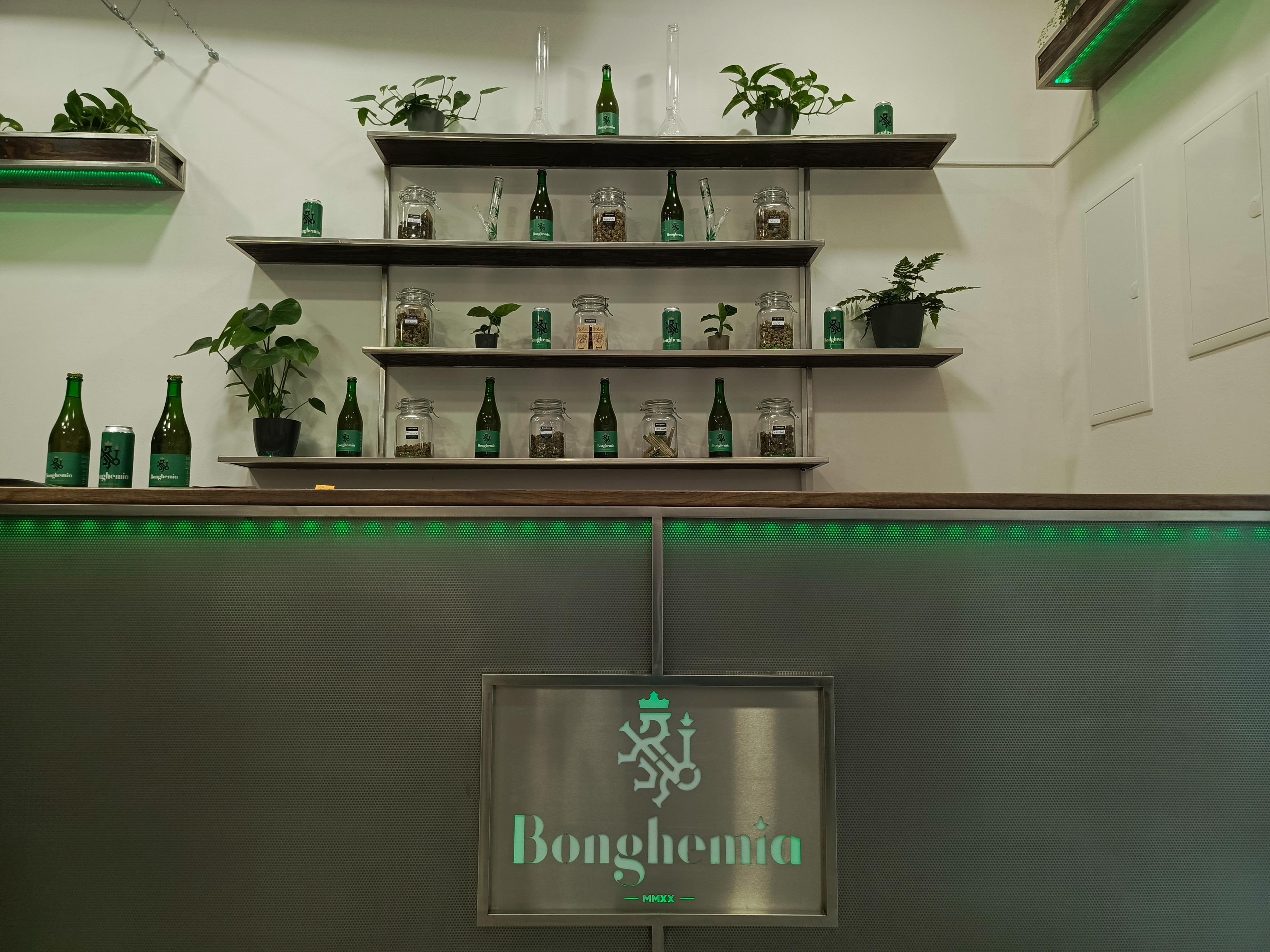 Bonghemia - Weedbar & Coffeeshop foto 4