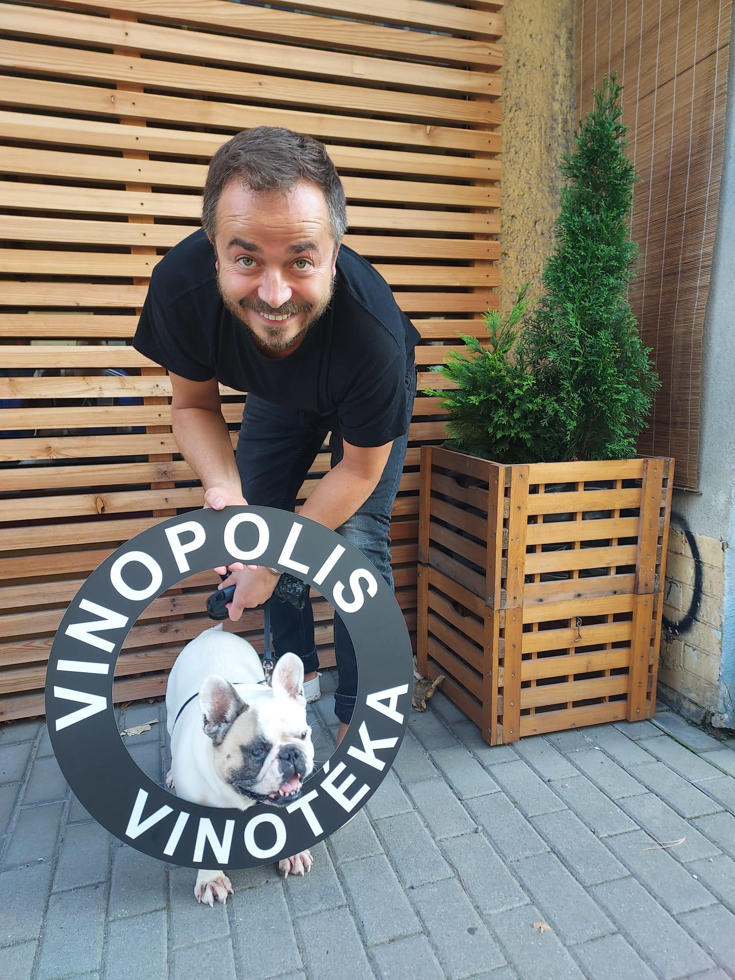 Vinotéka Vinopolis foto 4