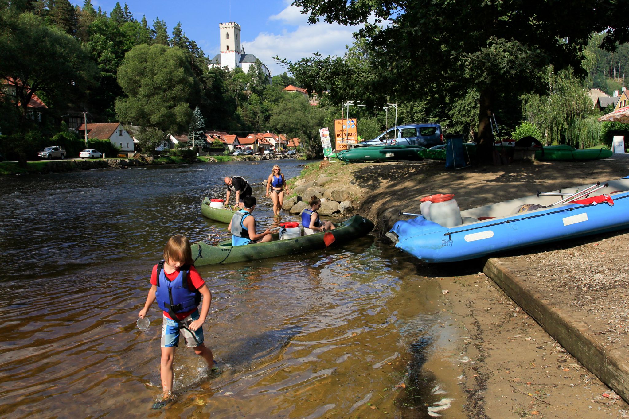 Půjčovna lodí INGEtour | Rožmberk nad Vltavou foto 3