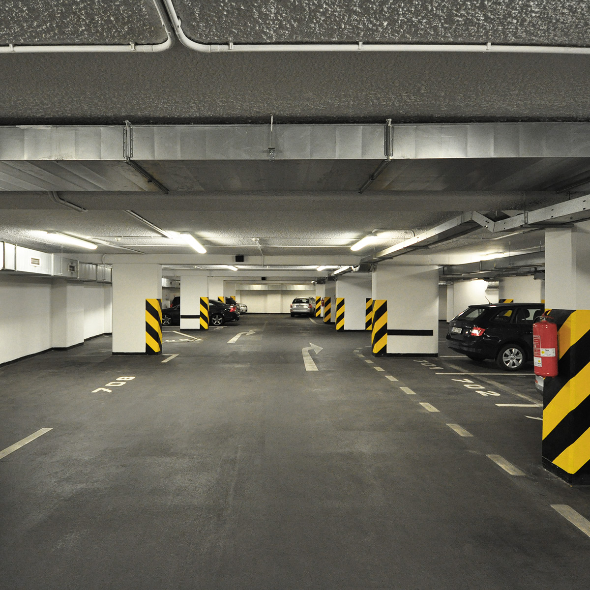 MR.PARKIT - Parking Vladislavova foto 3