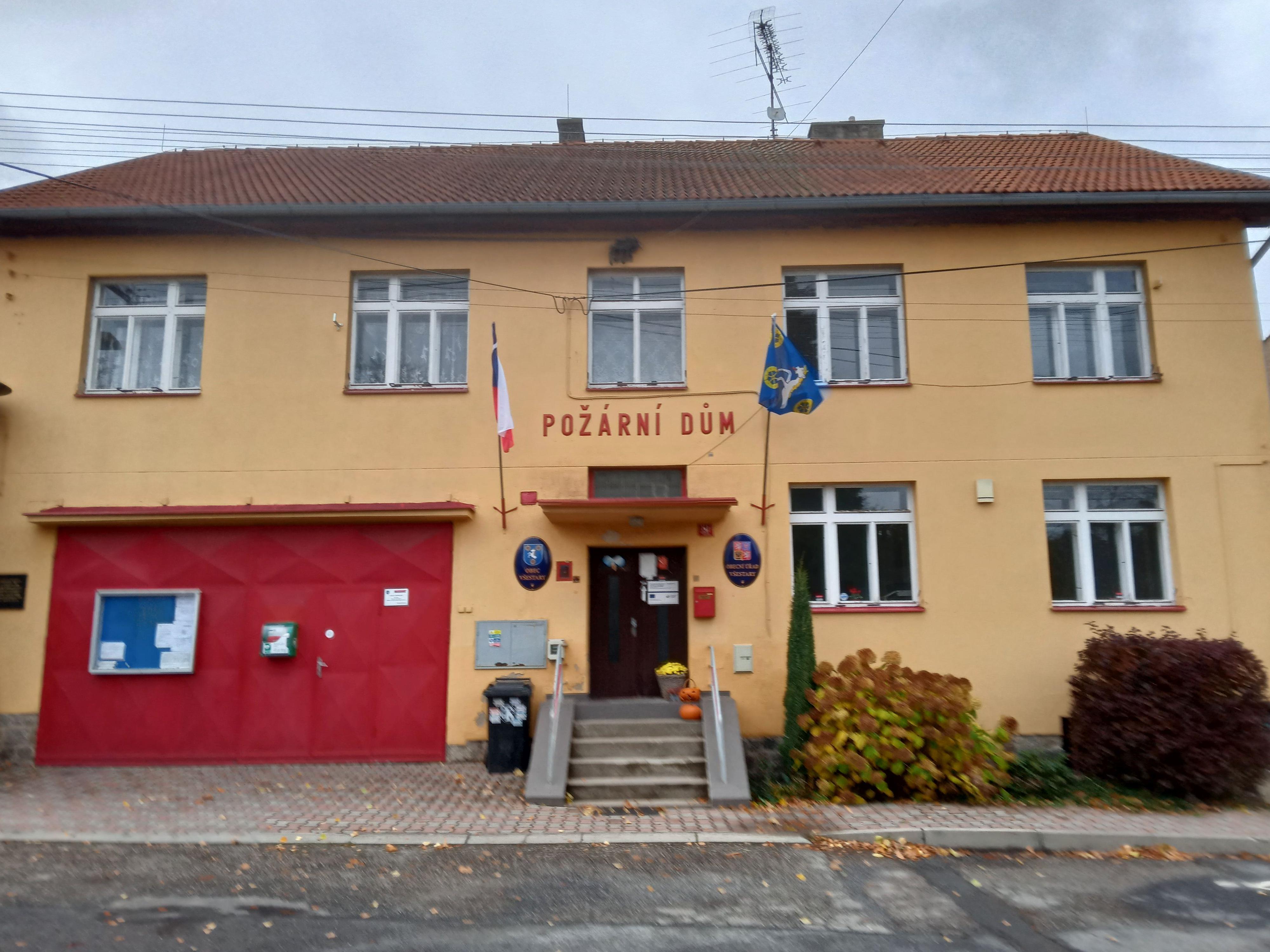 Všestary - obecní úřad