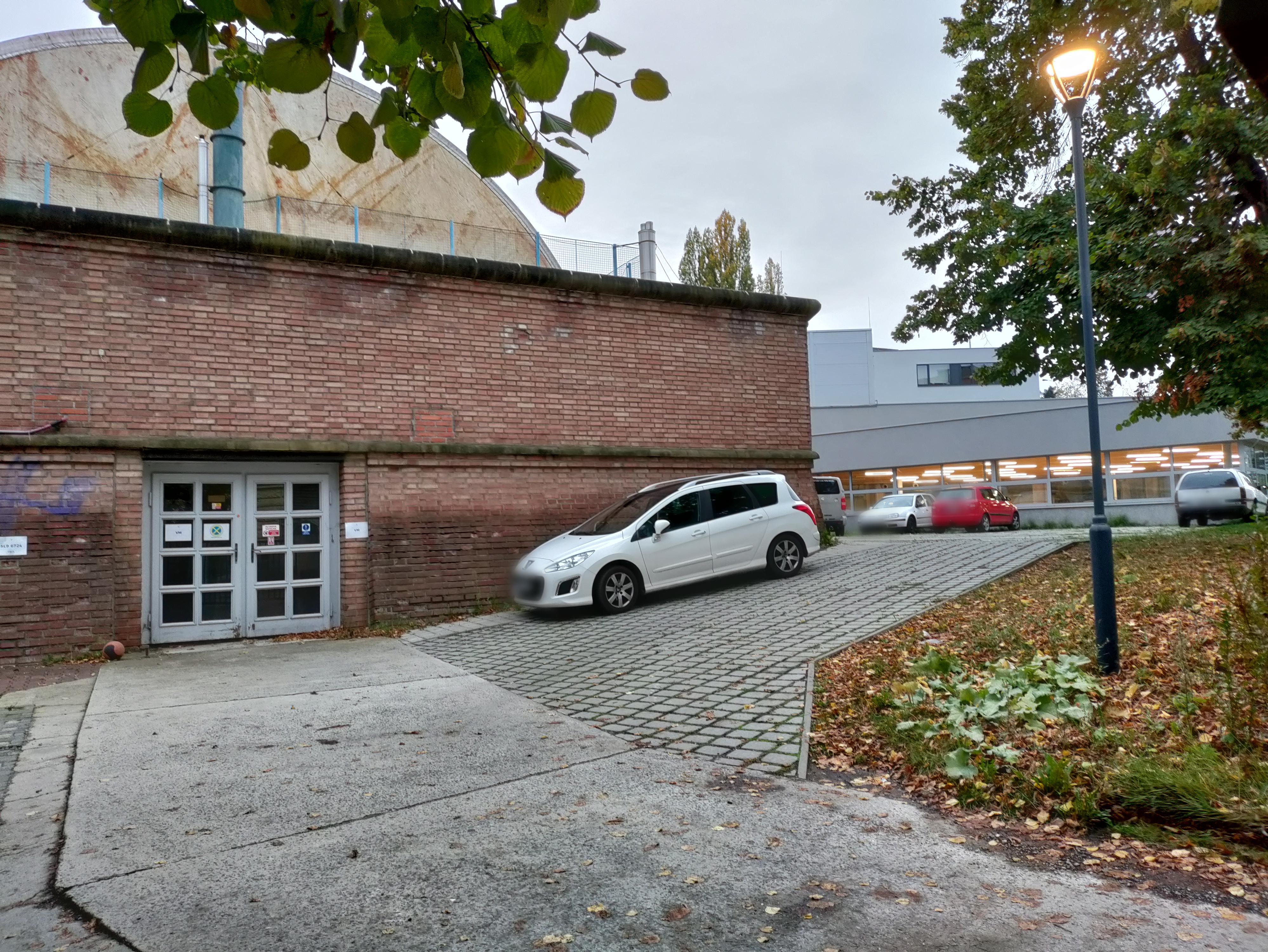 Tenisová škola Petra Ficala